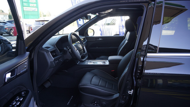 KGM-SsangYong Rexton 2.2 Black 4WD-image-9