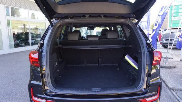 KGM-SsangYong Rexton 2.2 Black 4WD-image-7