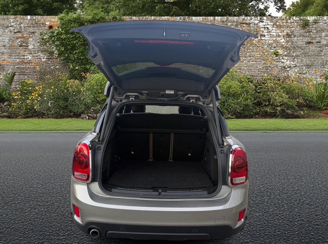 MINI Countryman Cooper SE Trafalgar ALL4 PHEV Steptronic-image-15