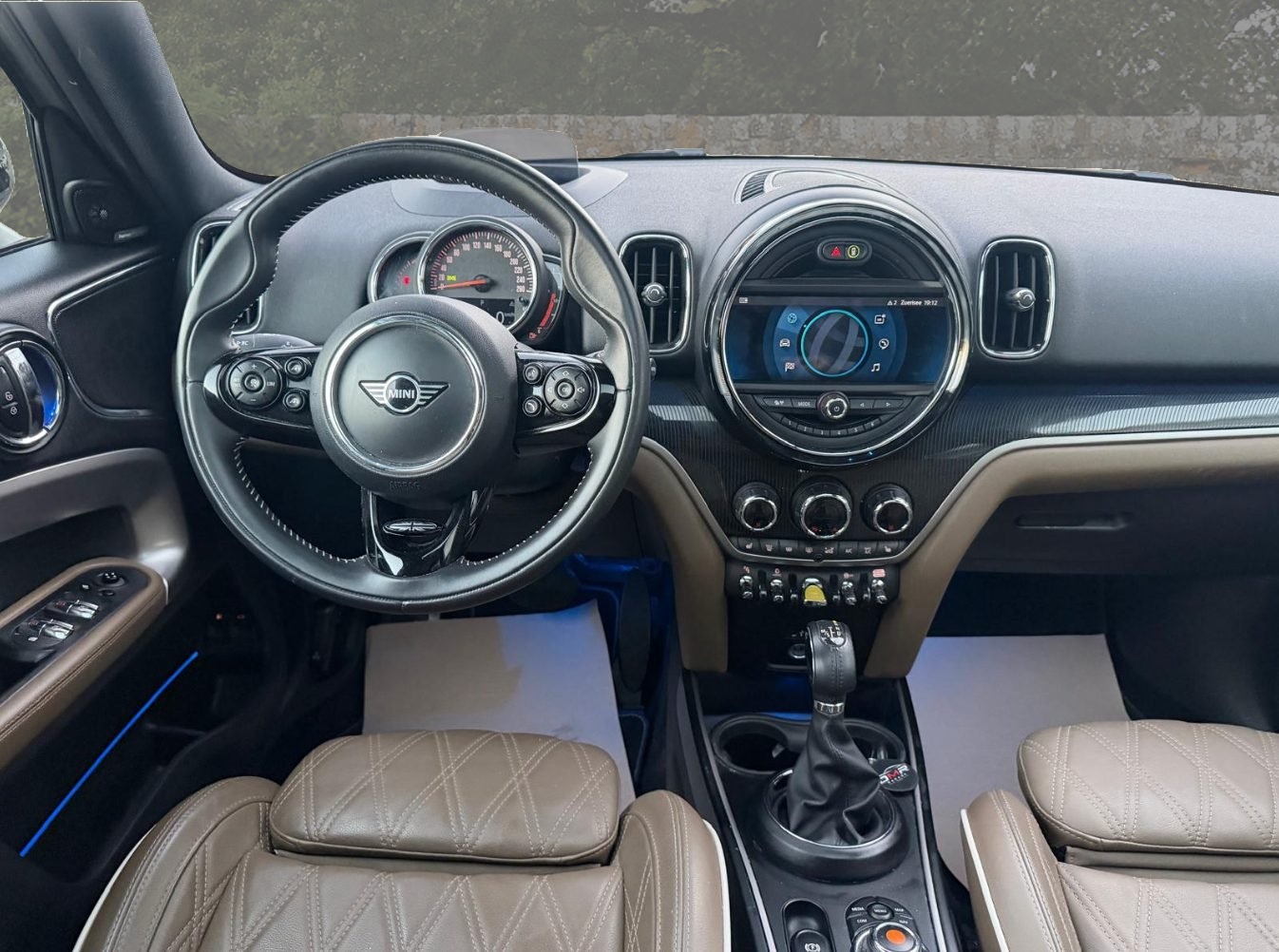 MINI Countryman Cooper SE Trafalgar ALL4 PHEV Steptronic-image-8