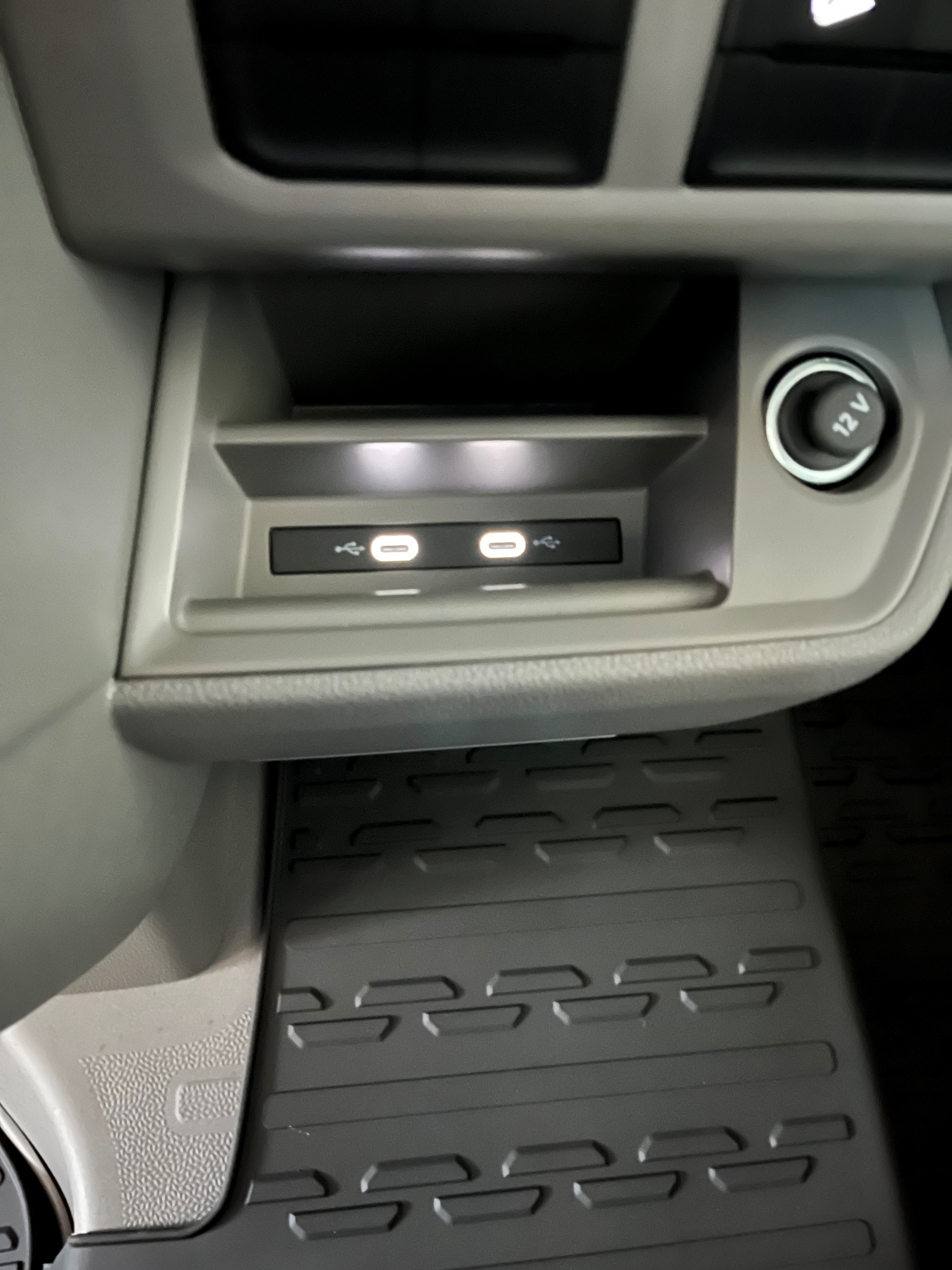 VW Crafter DoKa 2.0 TDI Aut 4M 177PS-image-9