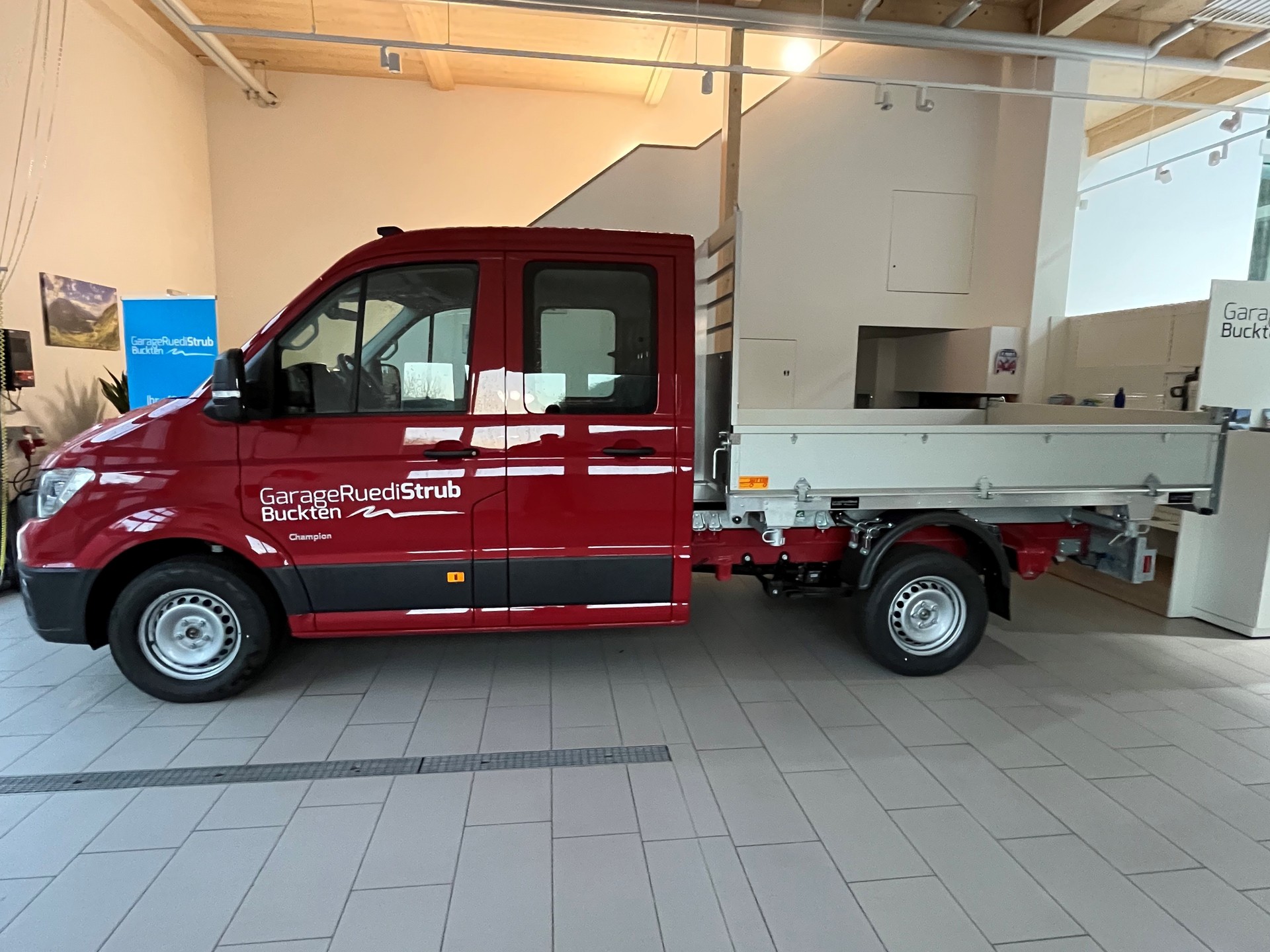 VW Crafter DoKa 2.0 TDI Aut 4M 177PS-image-1