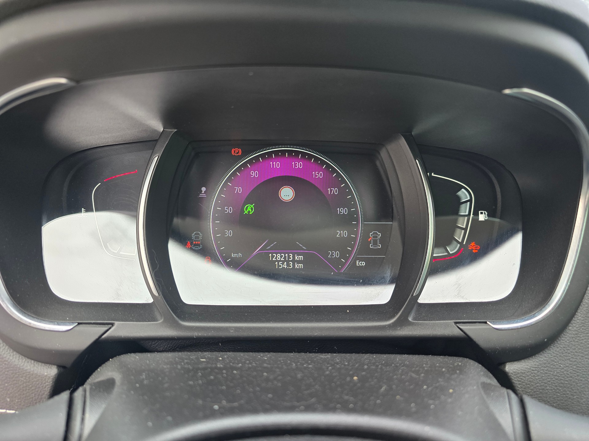 RENAULT Scénic 1.2 16V Turbo Bose-image-14