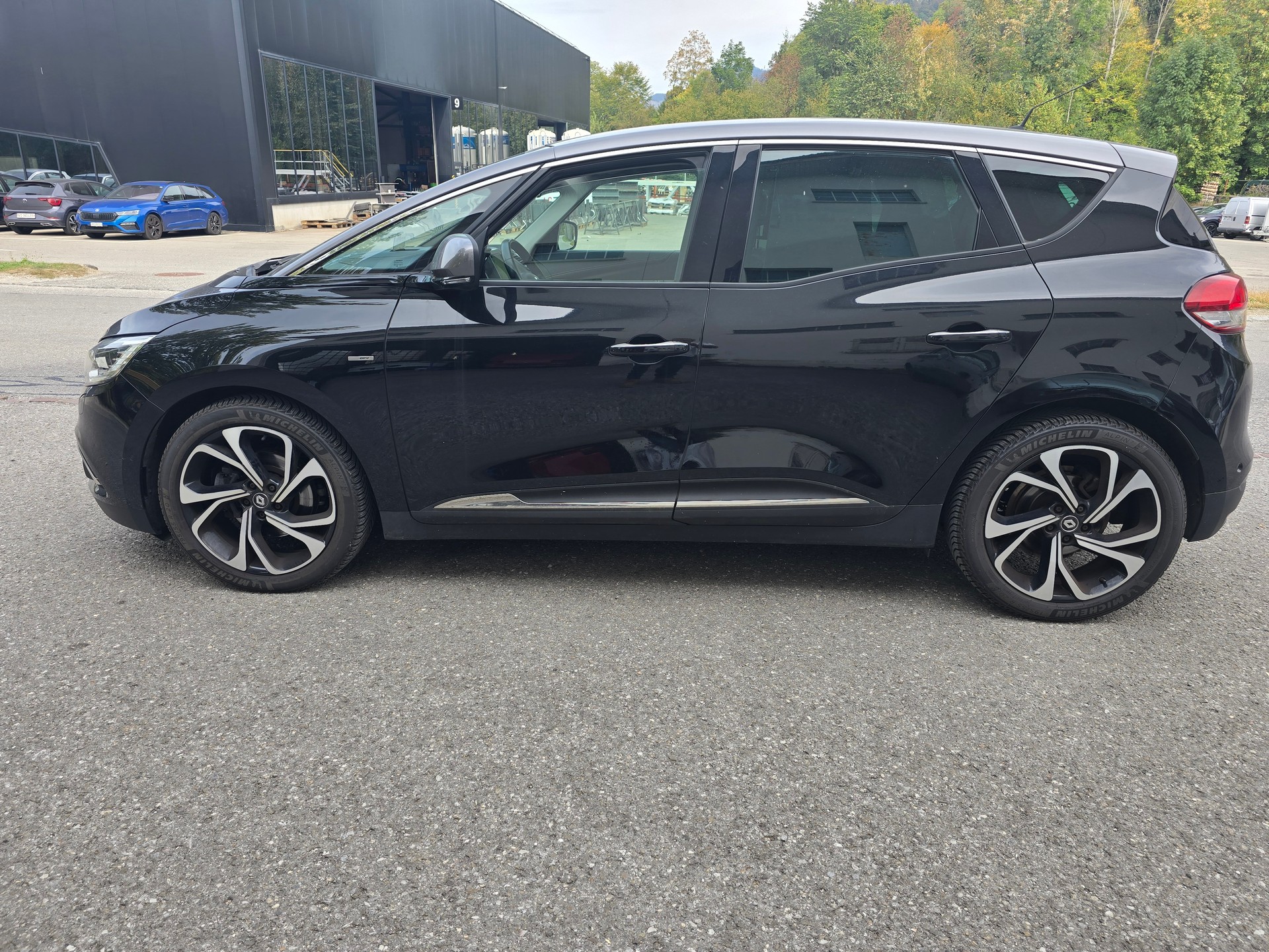 RENAULT Scénic 1.2 16V Turbo Bose-image-2
