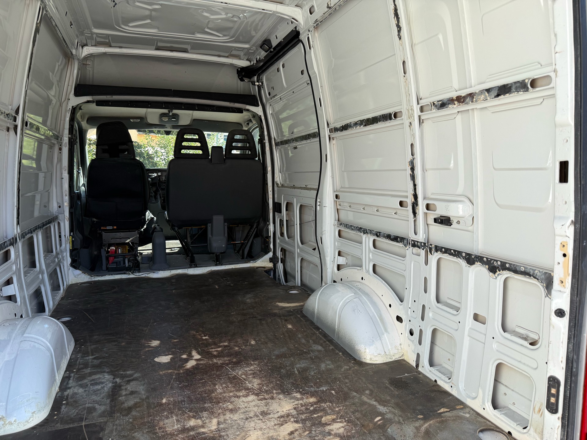 IVECO 2.3 HPT 136-image-3