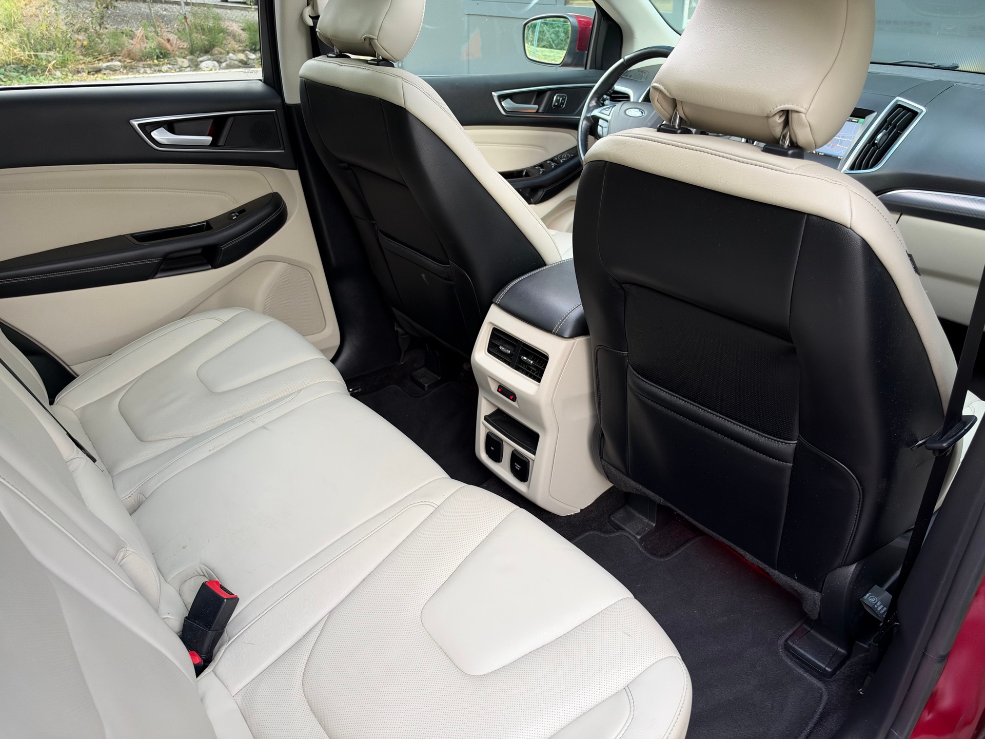 FORD Edge 2.0 TDCi Sport 4WD PowerShift-image-16