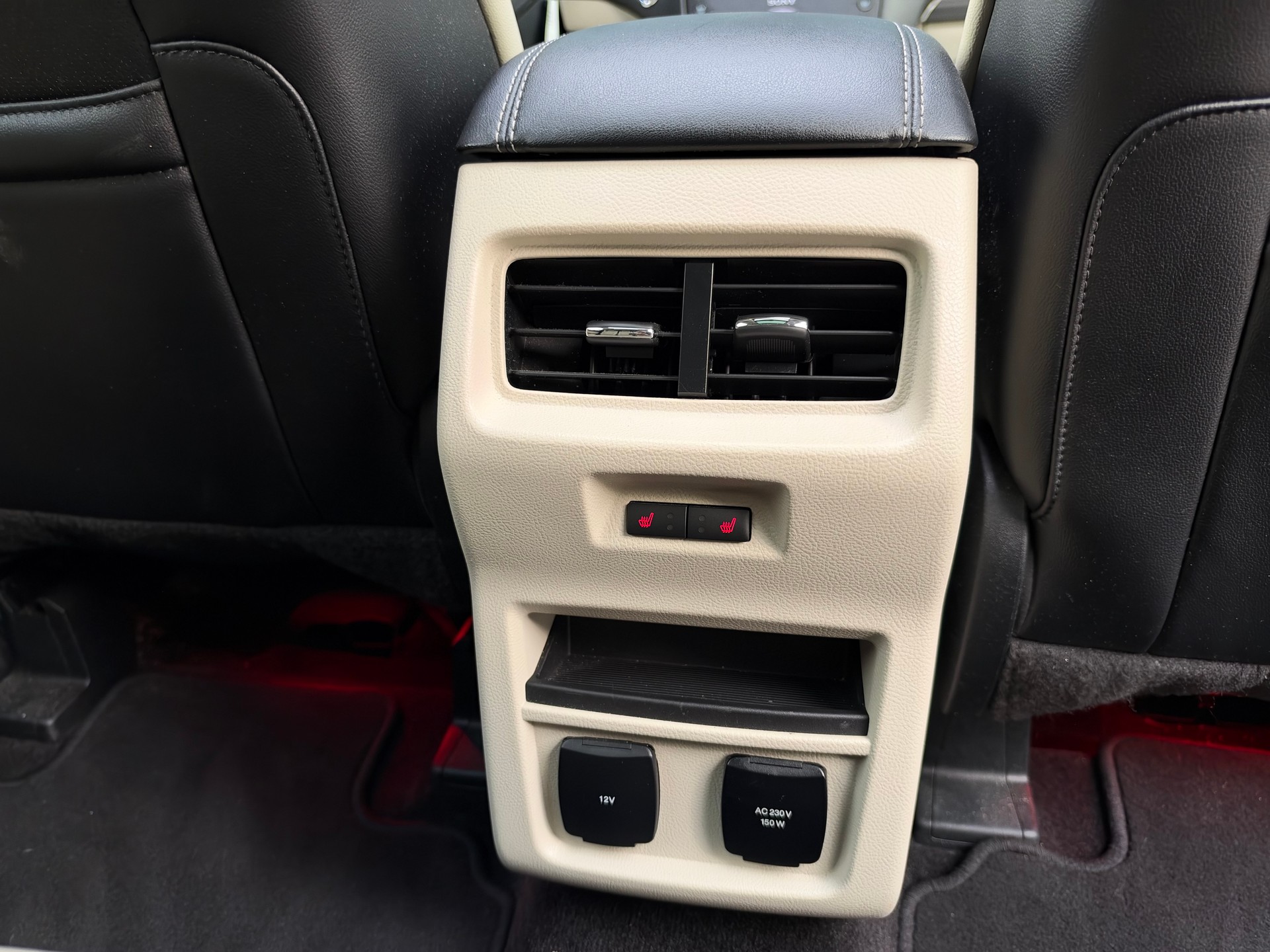 FORD Edge 2.0 TDCi Sport 4WD PowerShift-image-17