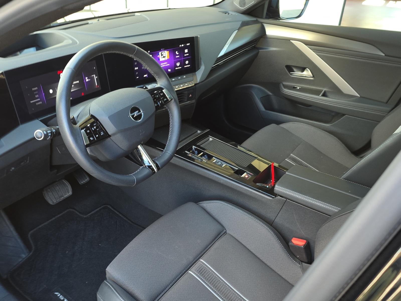 OPEL Astra Sports Tourer 1.2 T Hybrid GS-image-15