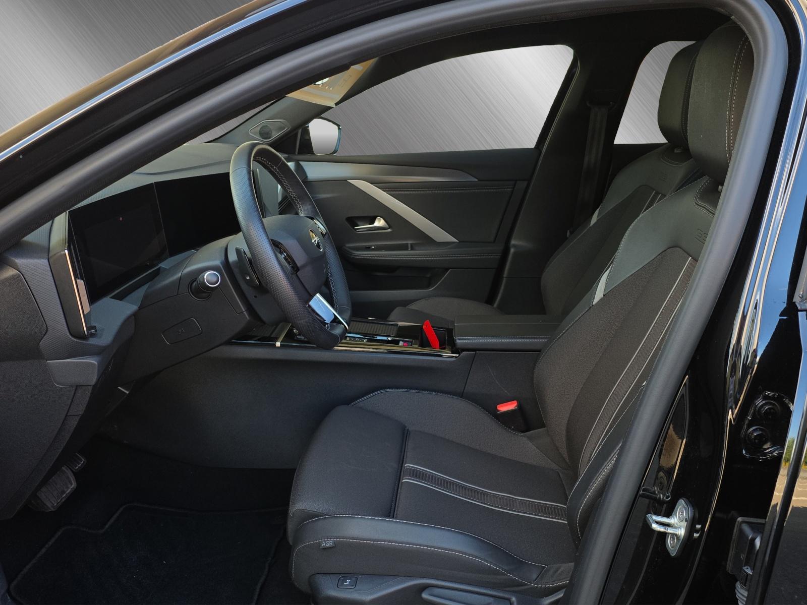 OPEL Astra Sports Tourer 1.2 T Hybrid GS-image-8