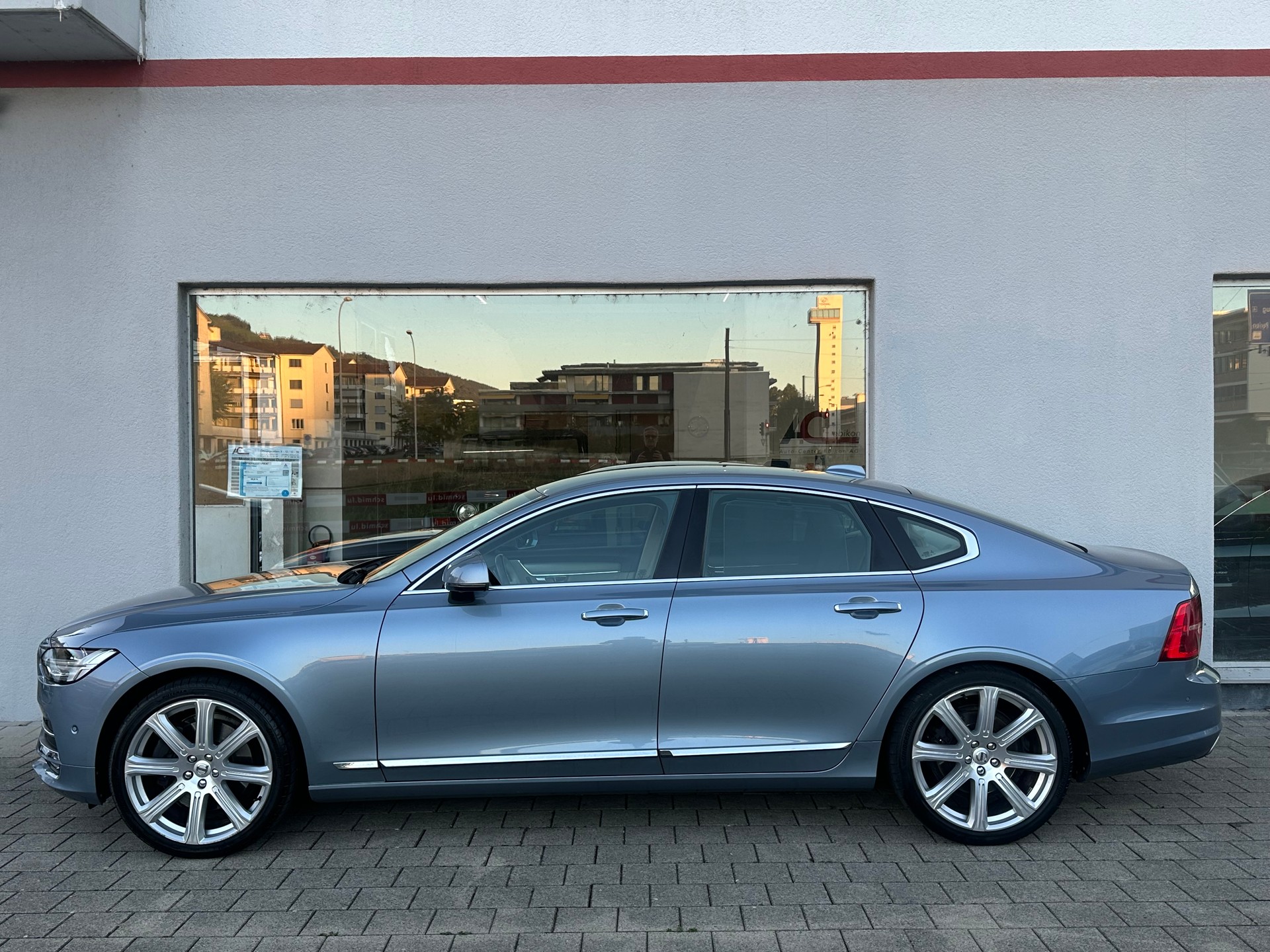 VOLVO S90 T6 AWD Inscription Geartronic-image-2