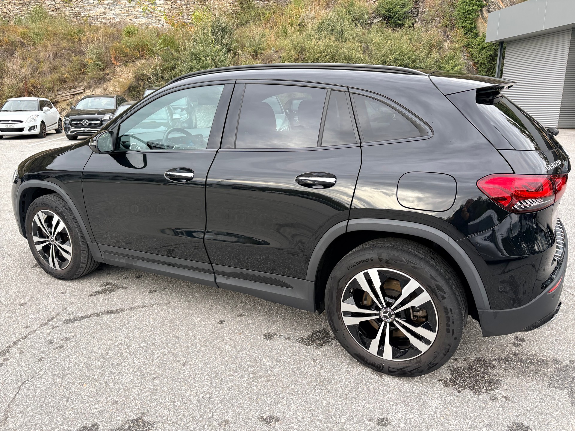 MERCEDES-BENZ GLA 250 4Matic 8G-DCT-image-5
