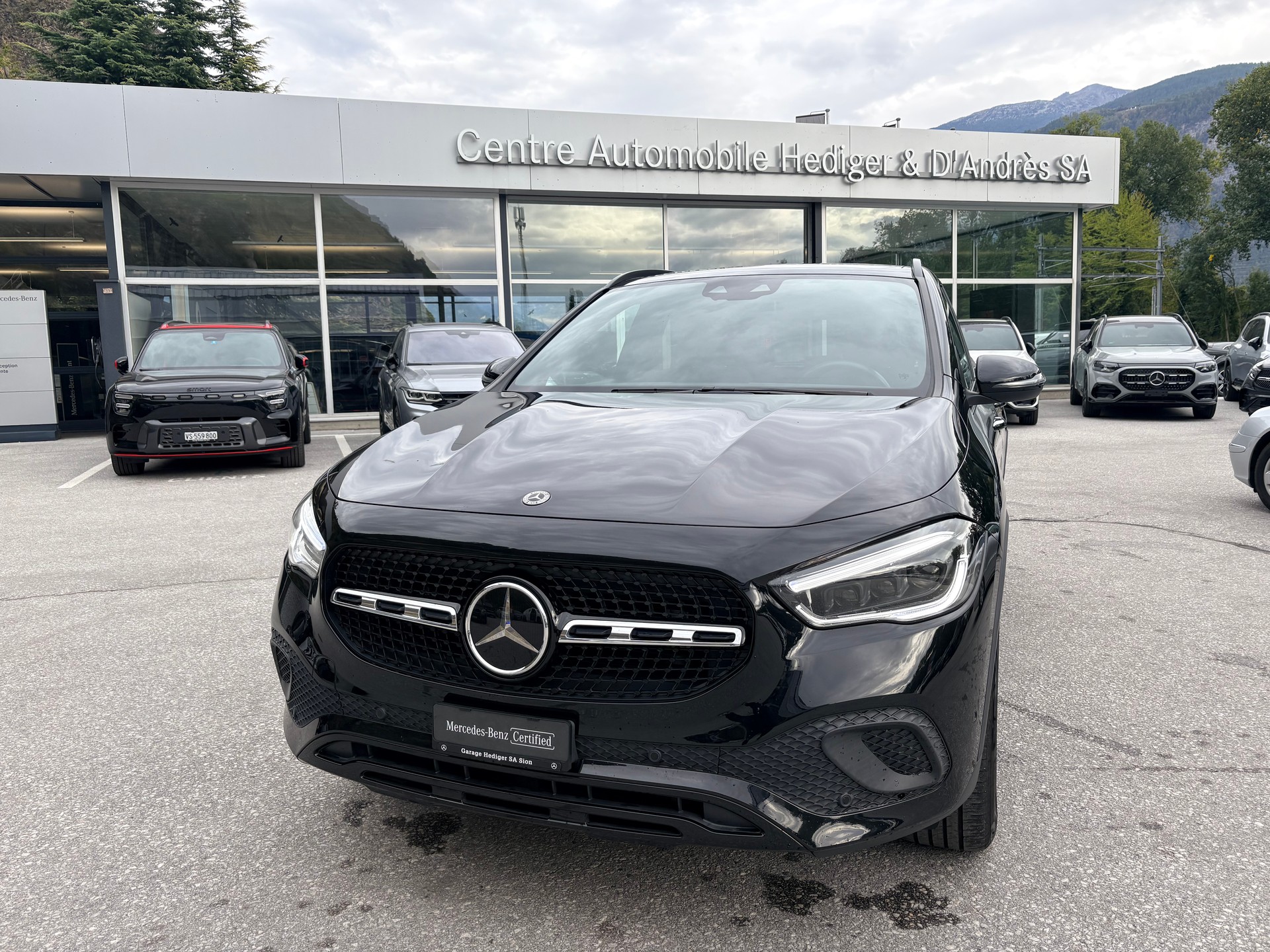 MERCEDES-BENZ GLA 250 4Matic 8G-DCT-image-0