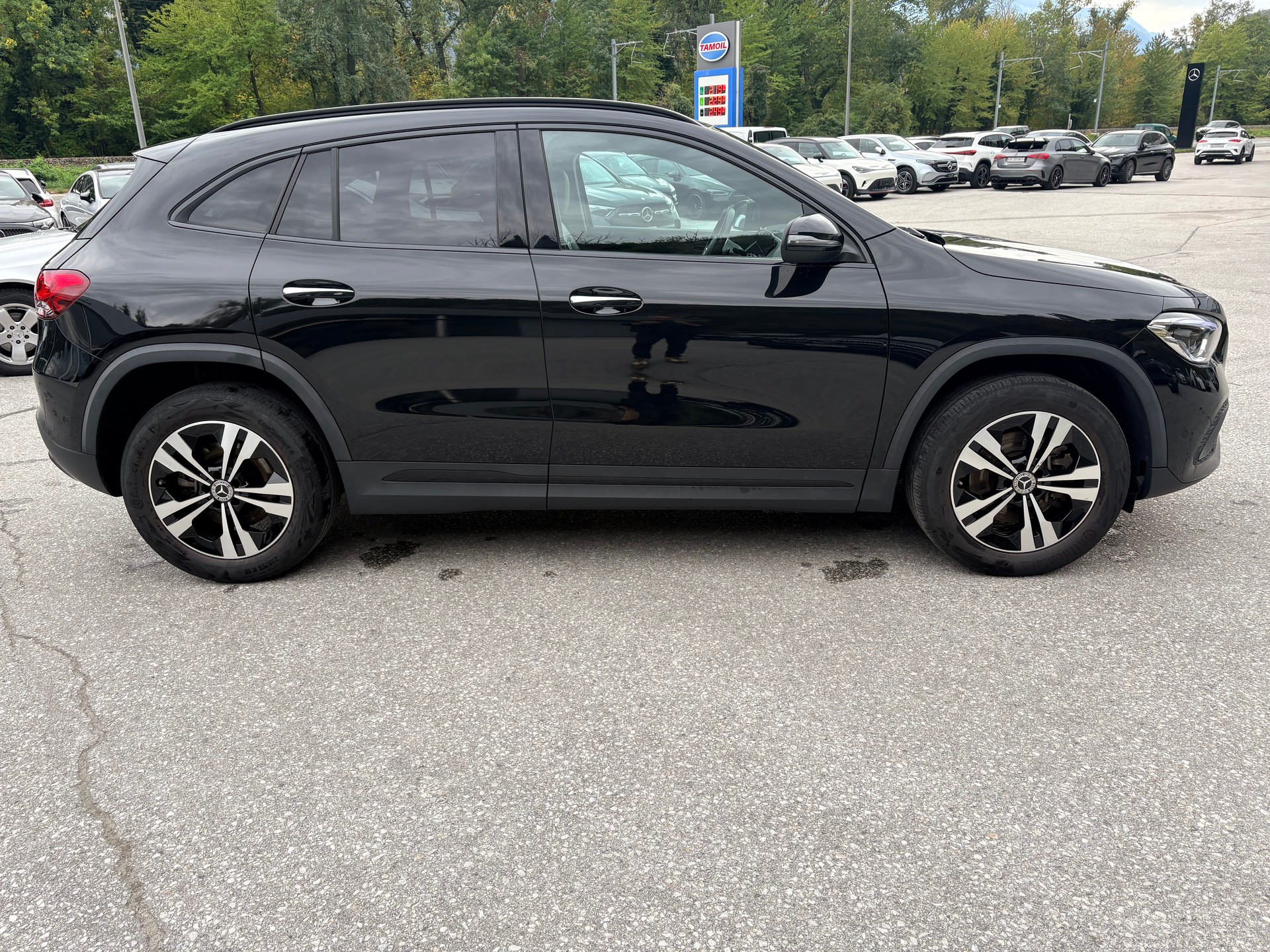 MERCEDES-BENZ GLA 250 4Matic 8G-DCT-image-3
