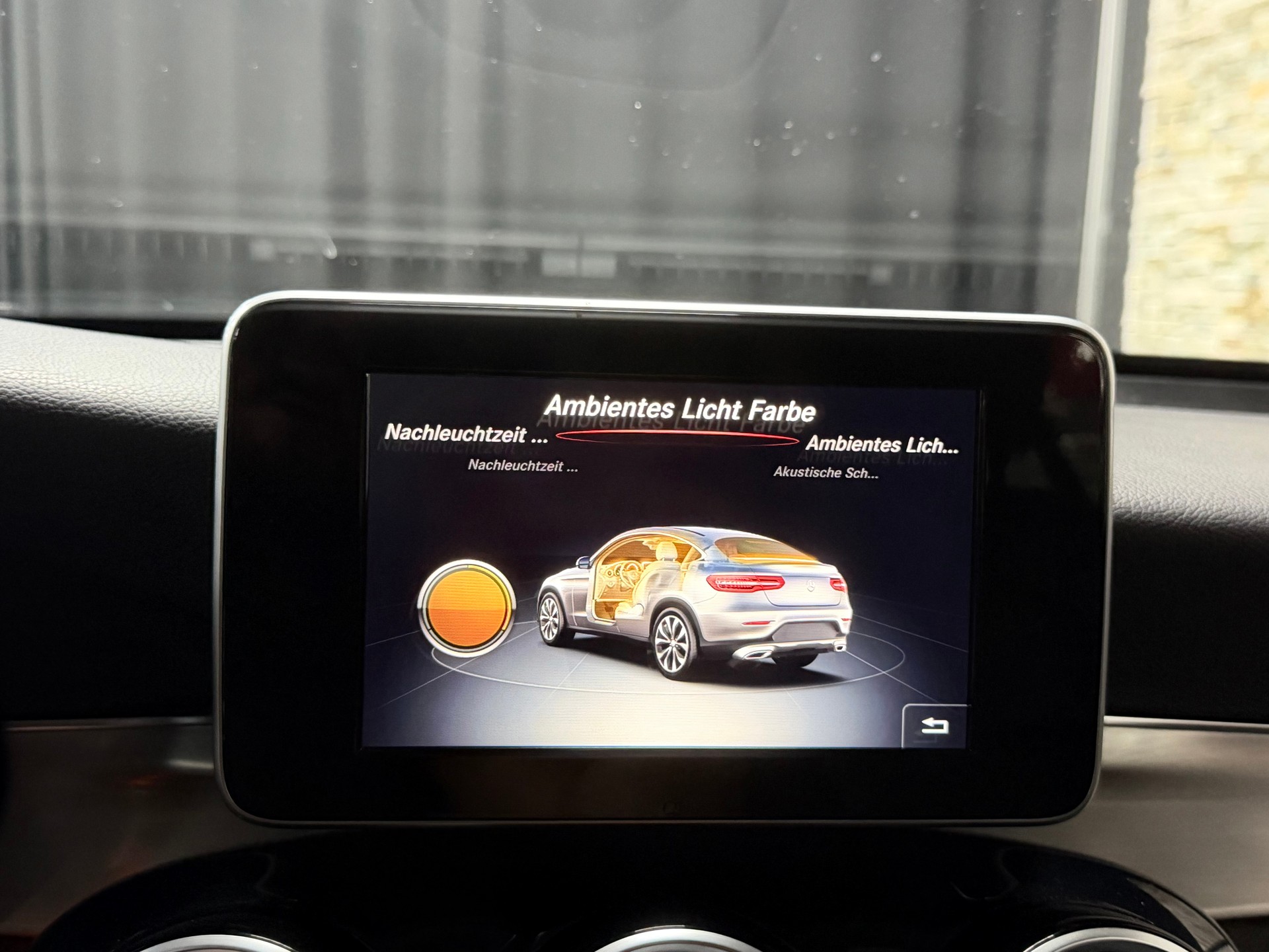 MERCEDES-BENZ GLC Coupé 250 d AMG Line 4Matic 9G-Tronic-image-21