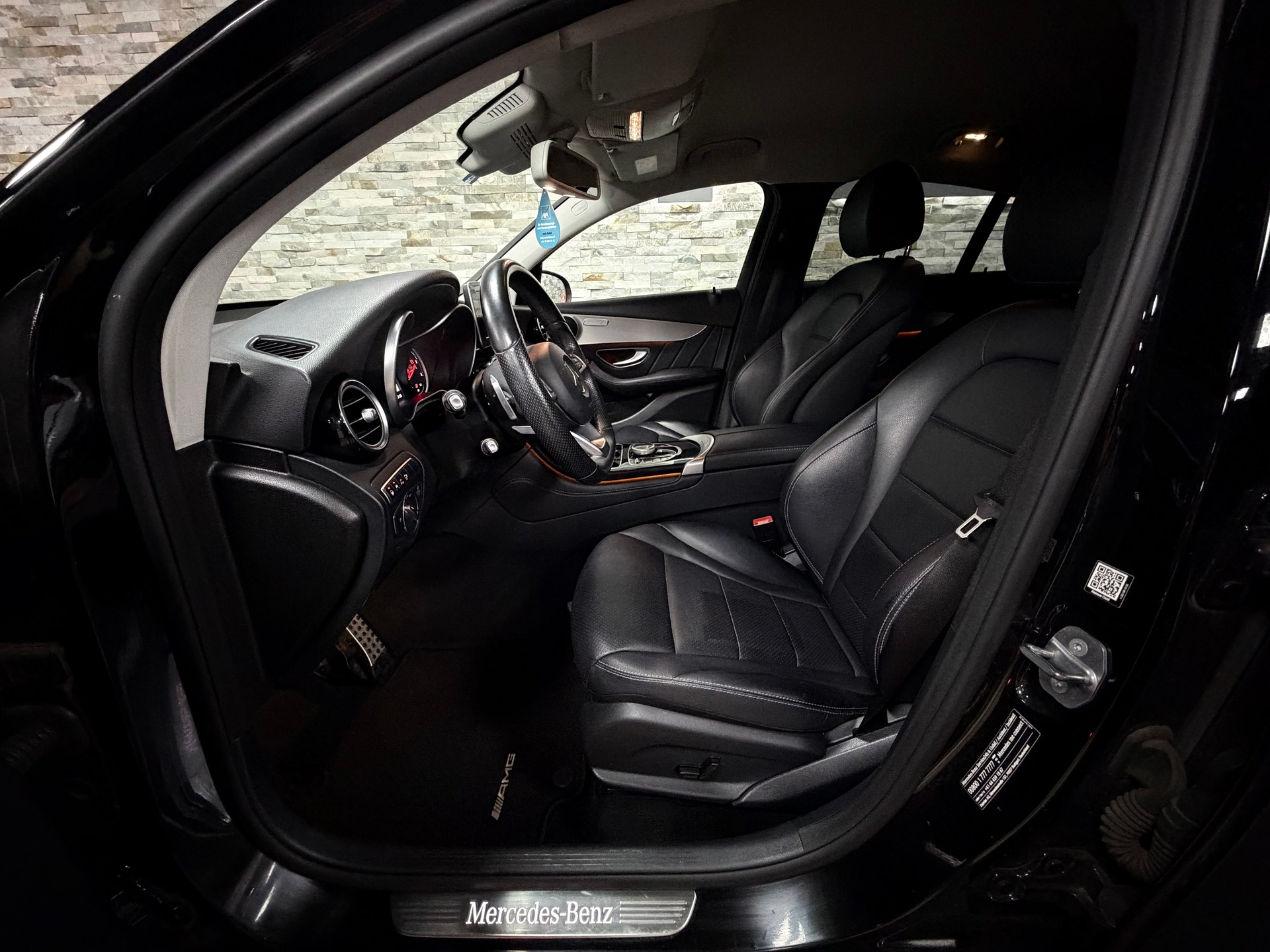 MERCEDES-BENZ GLC Coupé 250 d AMG Line 4Matic 9G-Tronic-image-13