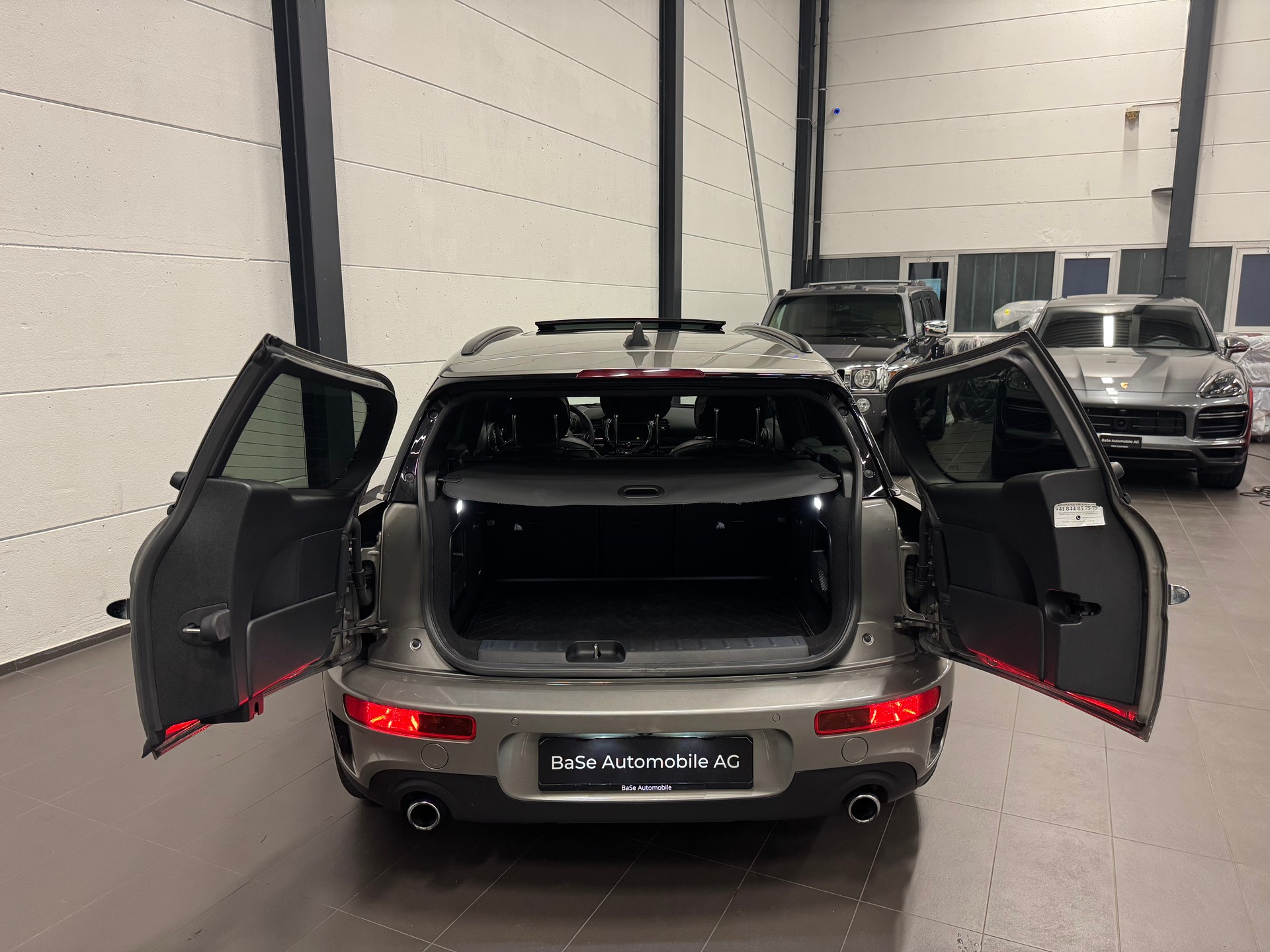 MINI Clubman Cooper S ALL4 Steptronic-image-23