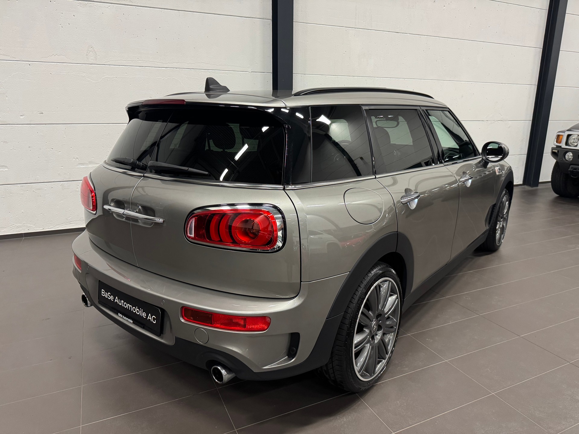 MINI Clubman Cooper S ALL4 Steptronic-image-12