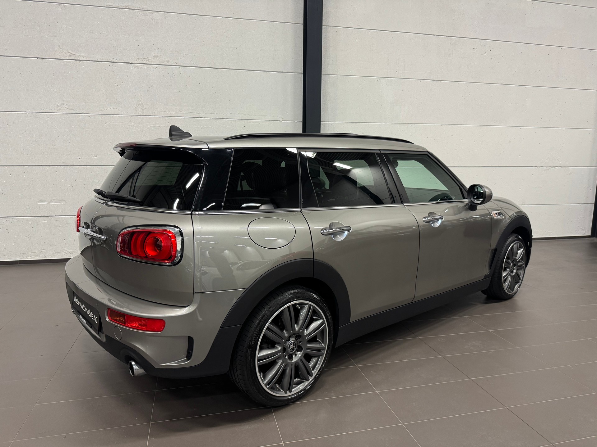 MINI Clubman Cooper S ALL4 Steptronic-image-10