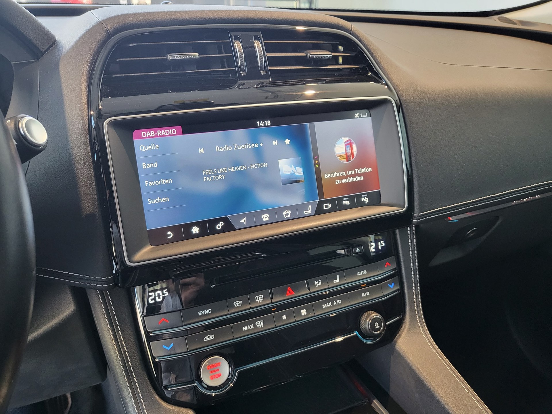 JAGUAR F-Pace 3.0 V6 S AWD Automatik-image-10