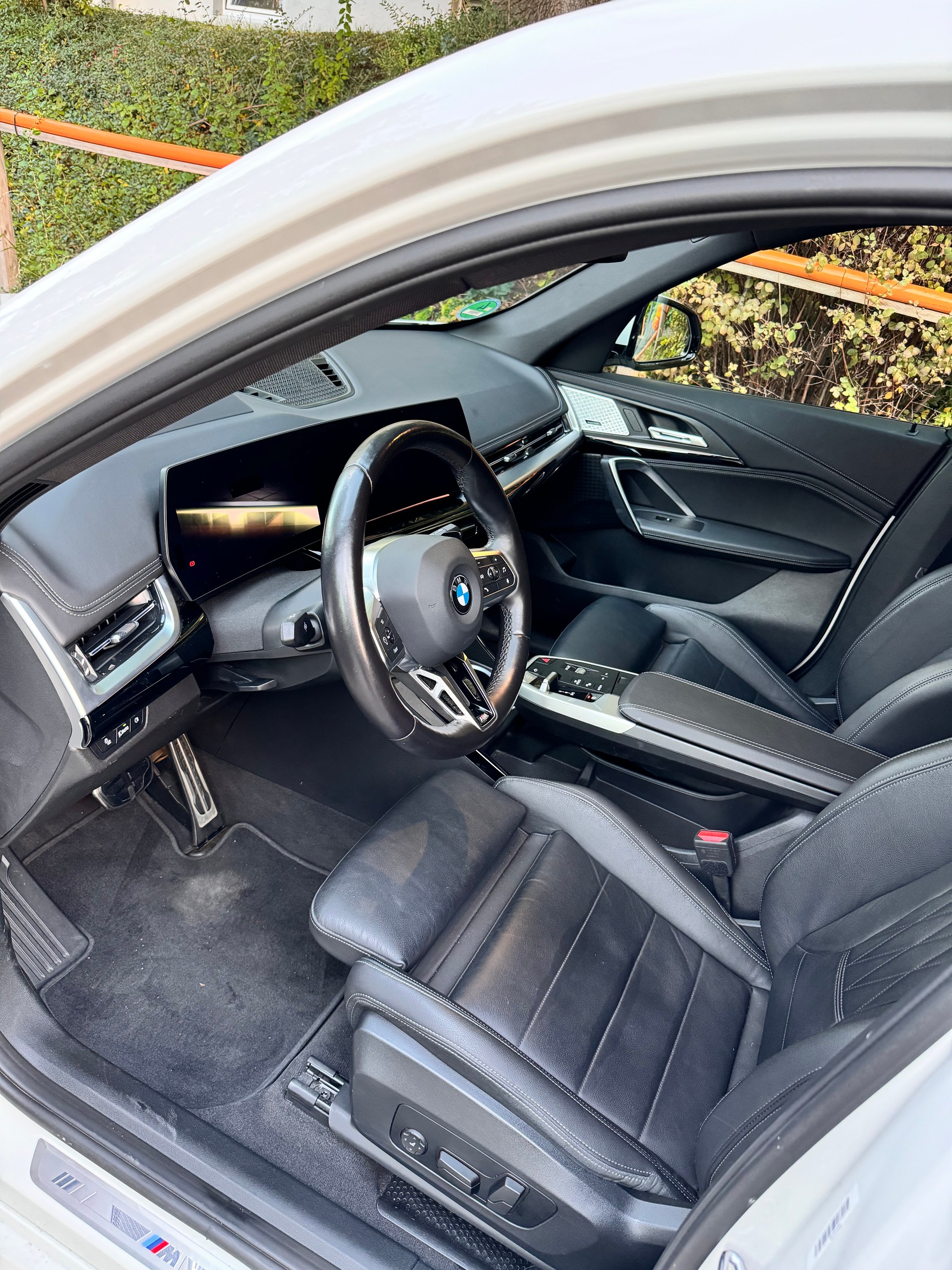 BMW X1 xDrive 23i 48V M Sport-image-3