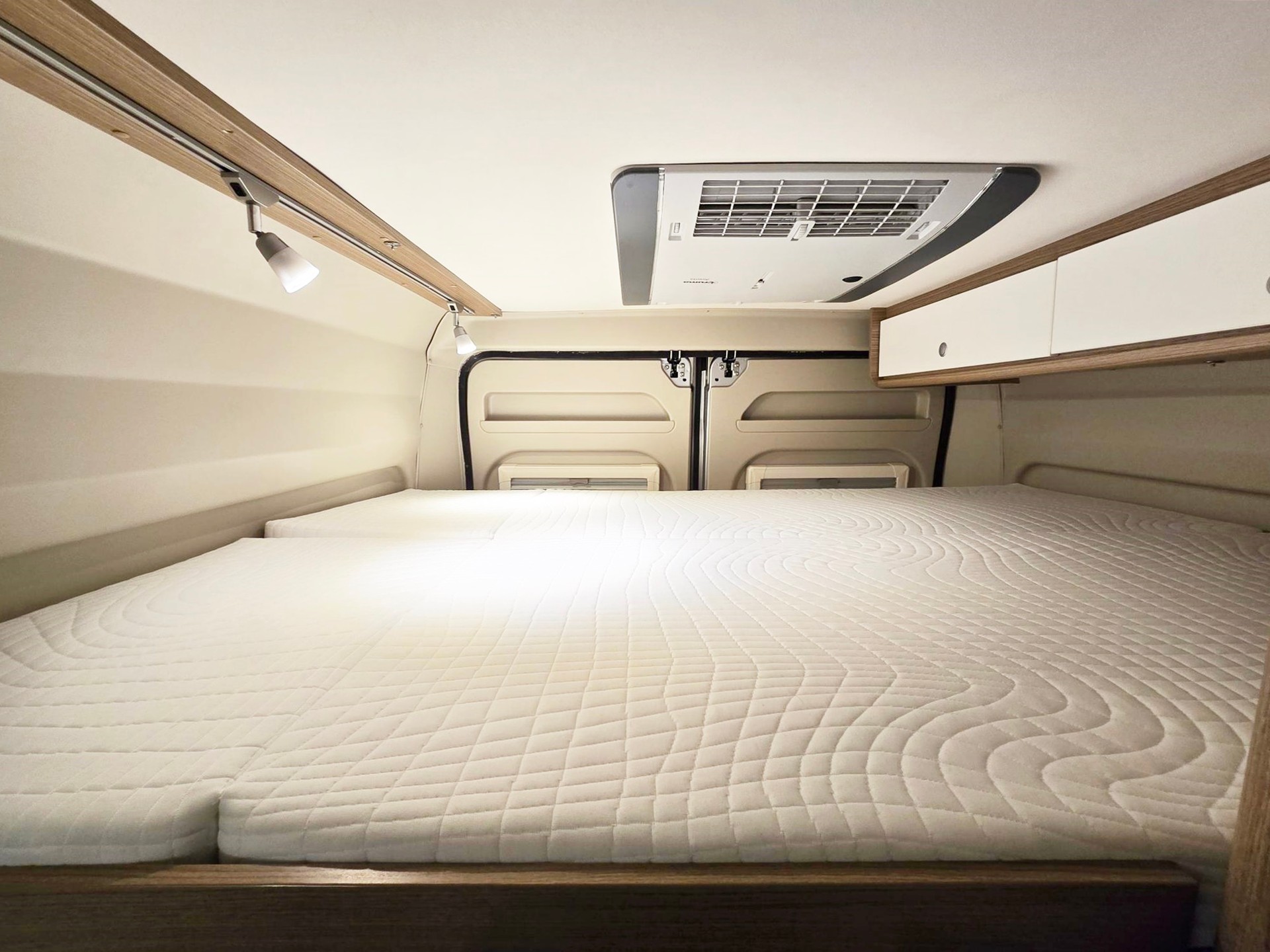 CARADO CV 601 EDITION 5 2,3 DIESEL 9G-AUTOMAT FIAT DUCATO PROFESSIONAL MJ 140-image-11
