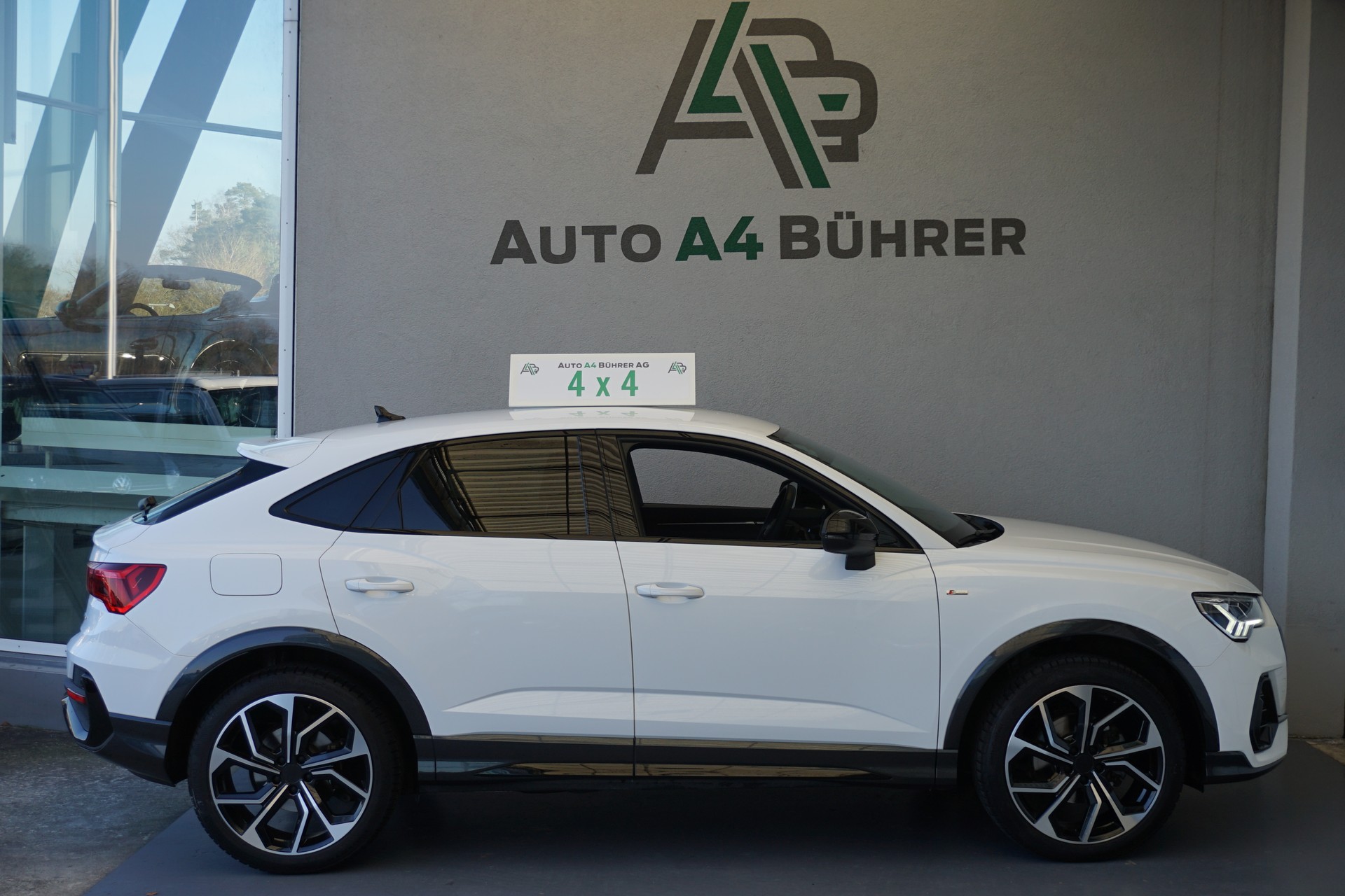 AUDI Q3 SB Sportback 35 TDI S line quattro aus 1.Hand mit Gratisservice-image-4