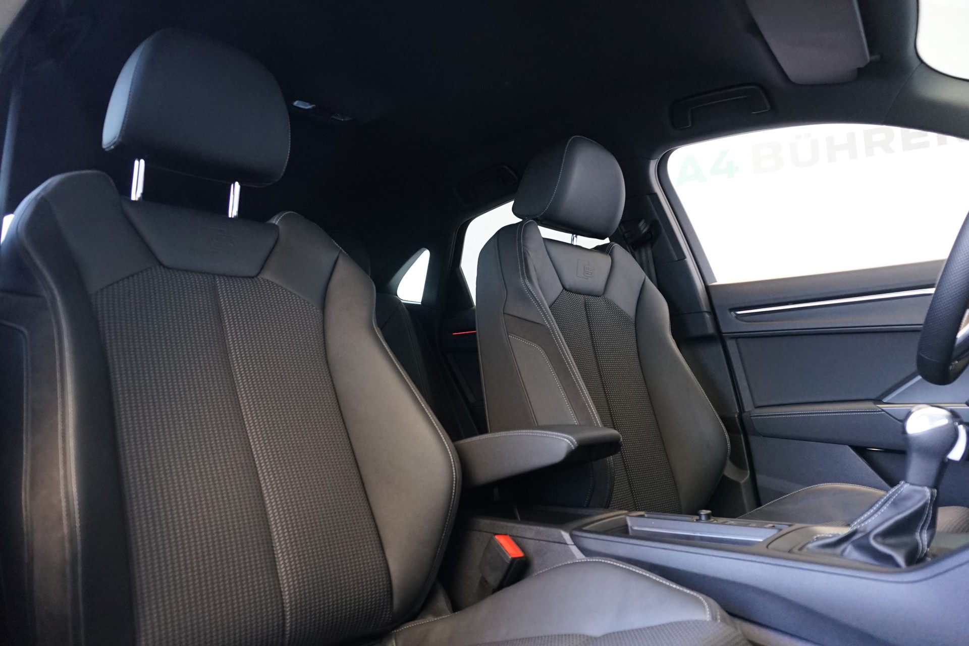 AUDI Q3 SB Sportback 35 TDI S line quattro aus 1.Hand mit Gratisservice-image-19