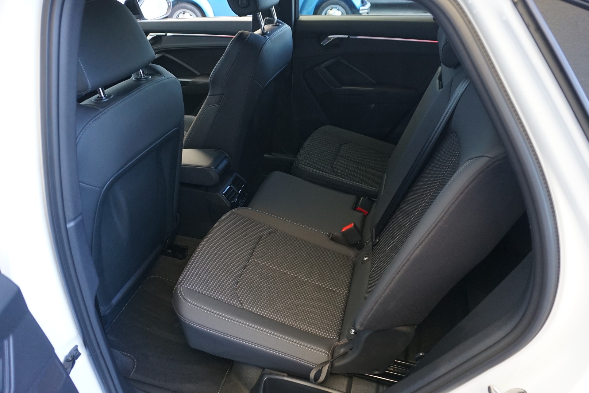 AUDI Q3 SB Sportback 35 TDI S line quattro aus 1.Hand mit Gratisservice-image-21
