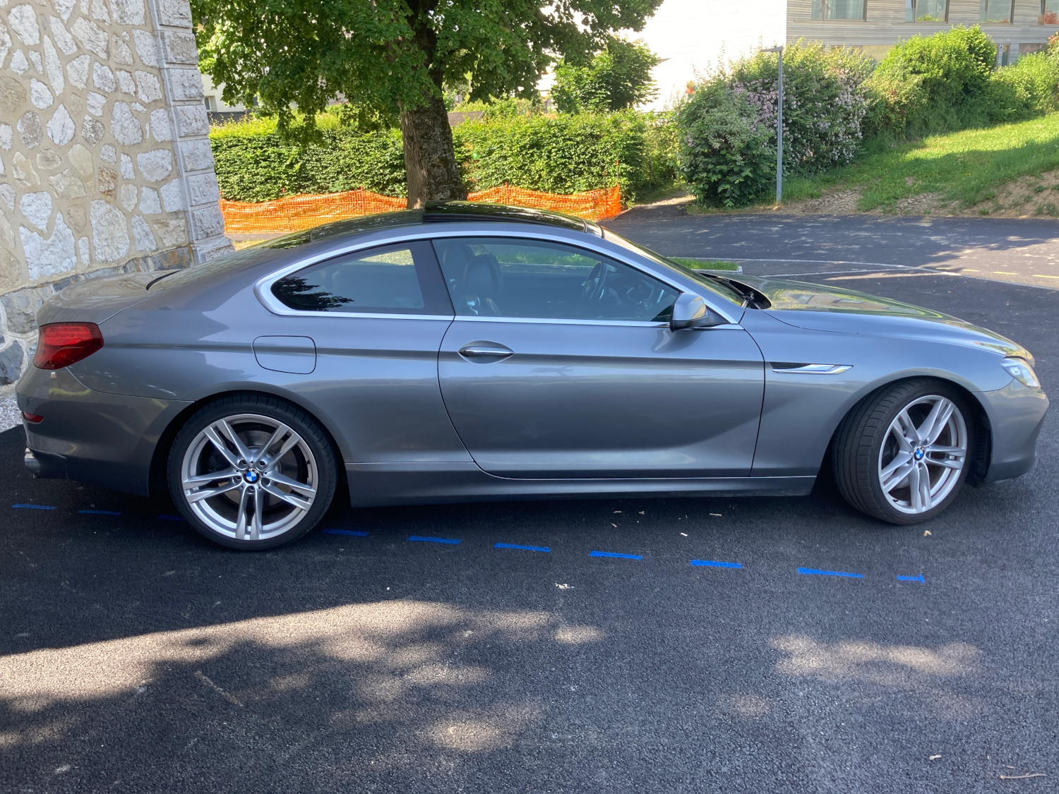 BMW 650i Coupé xDrive-image-12