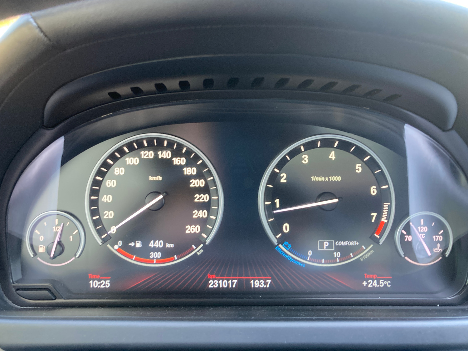 BMW 650i Coupé xDrive-image-4