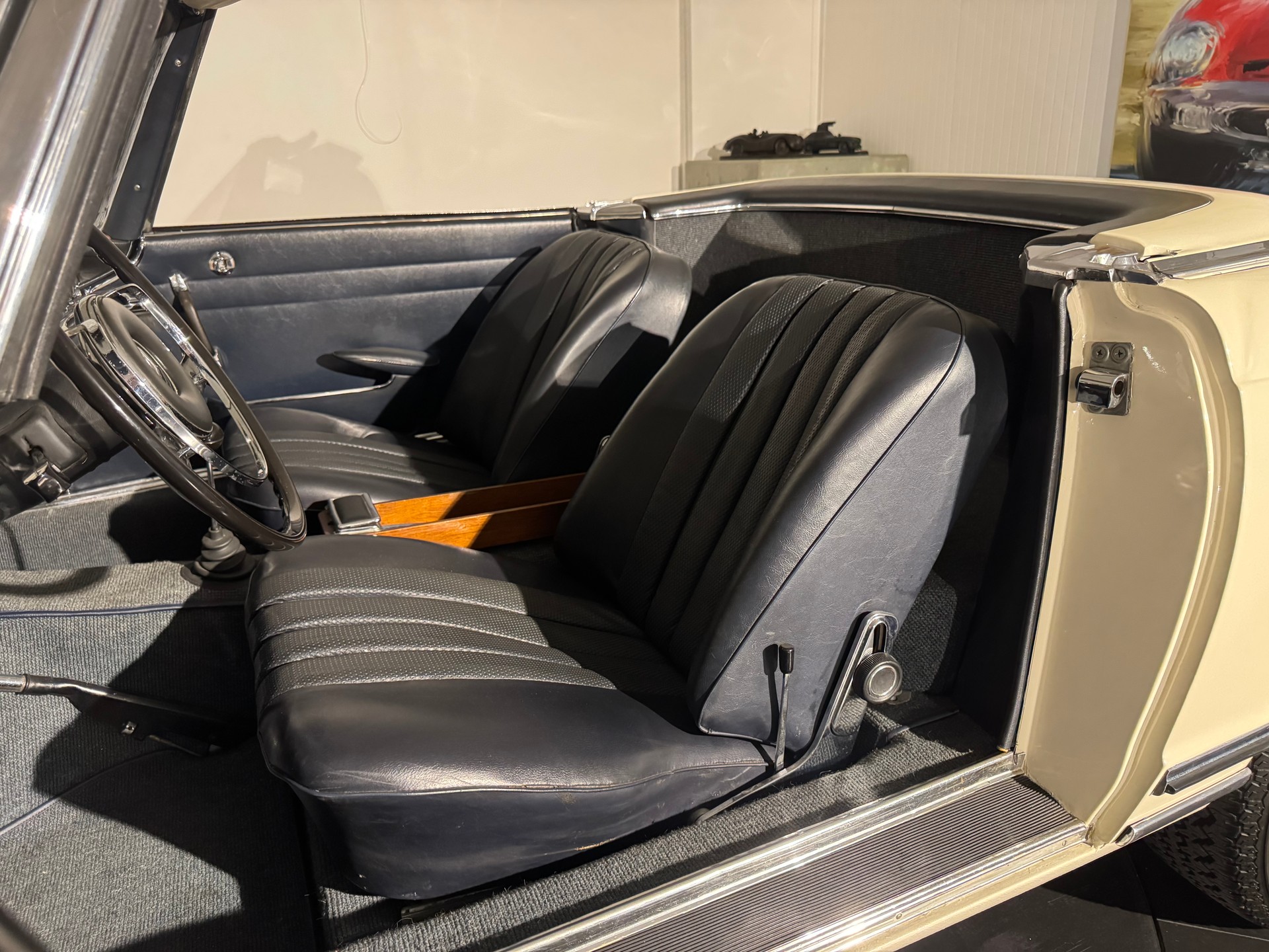 MERCEDES-BENZ 230 SL Pagoda-image-16