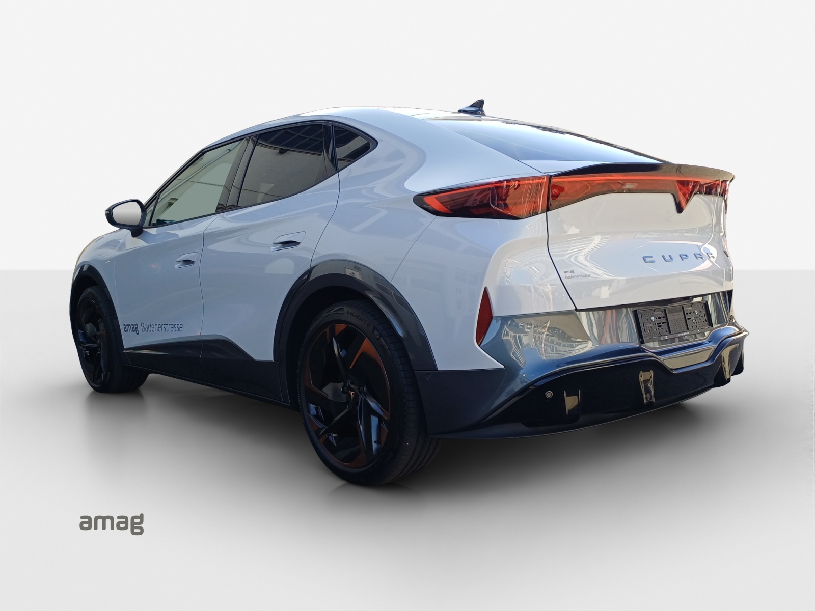 CUPRA Tavascan Type 9 77 kWh Adrenaline-image-2