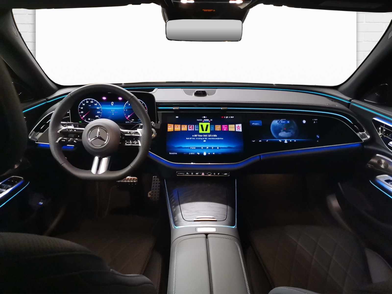 MERCEDES-BENZ E 220 d AMG Line 4Matic-image-7