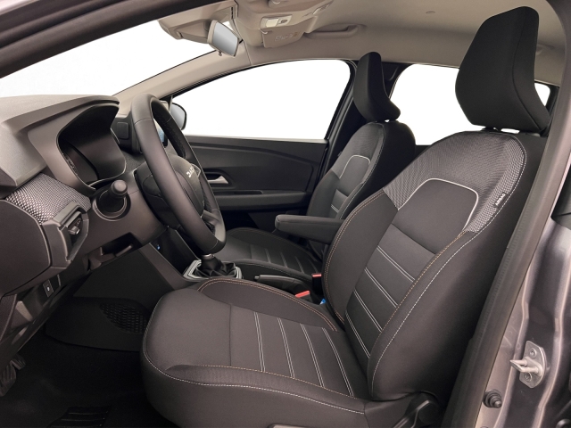 DACIA Sandero 1.0 TCe 90 Stepway Expression CVT-image-4