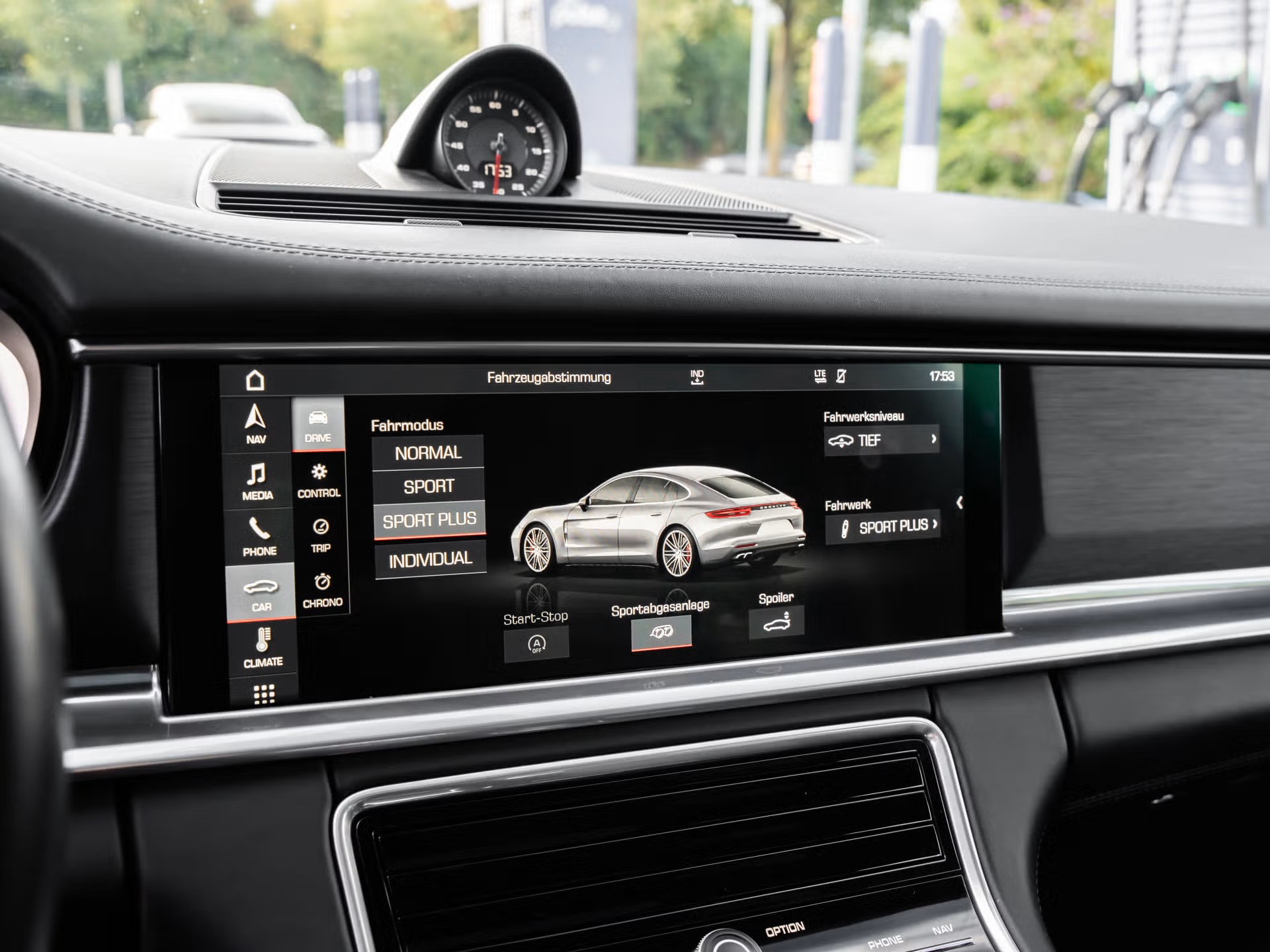 PORSCHE Panamera GTS PDK-image-18