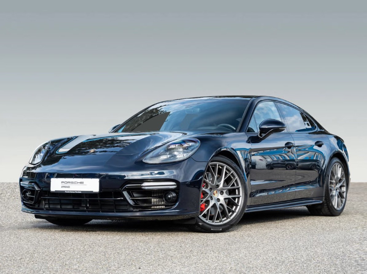 PORSCHE Panamera GTS PDK-image-1