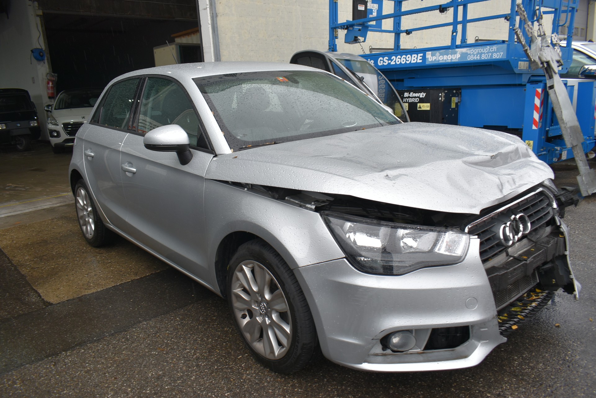 AUDI A1 Sportback 1.4 TFSI Attraction S-tronic-image-5
