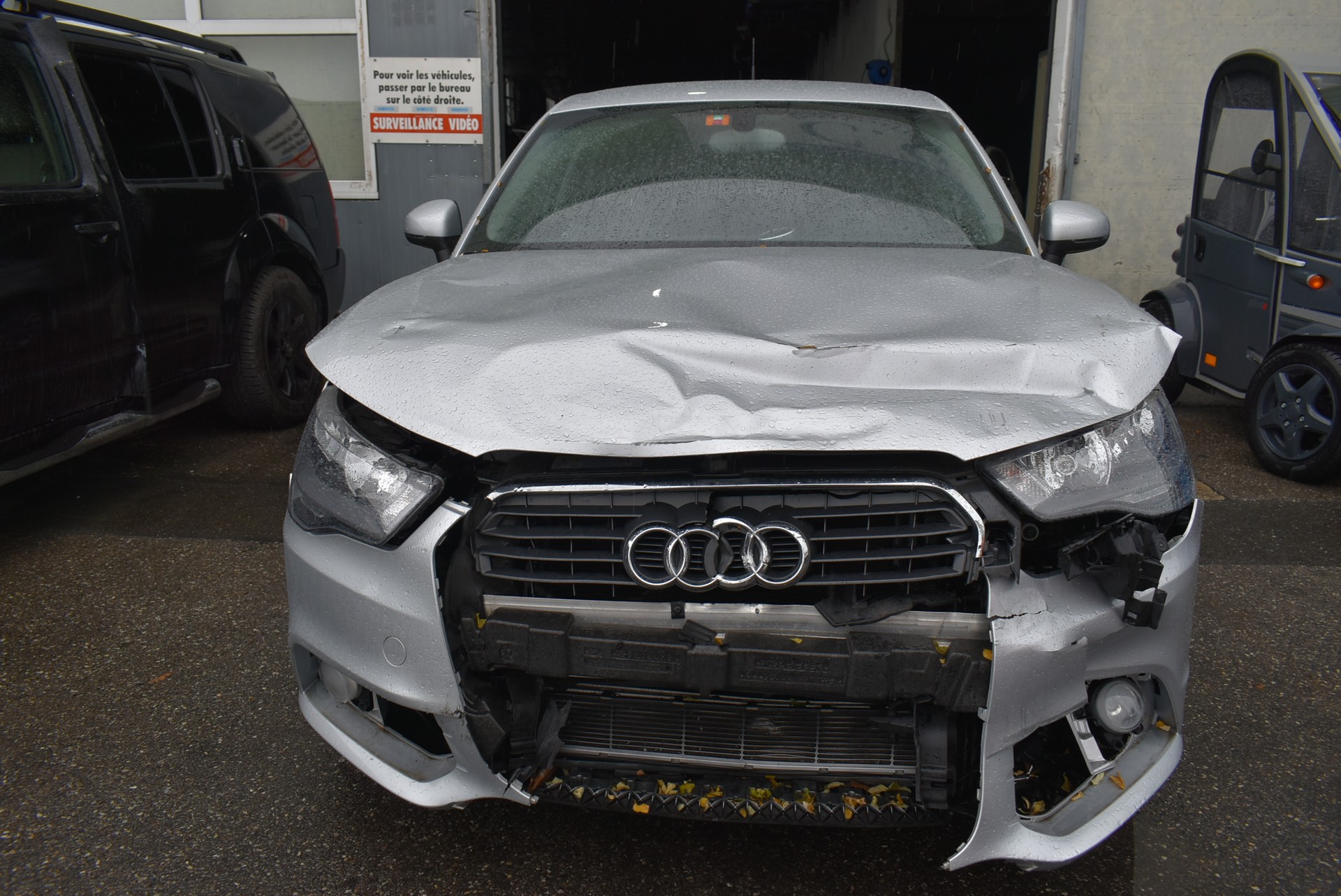 AUDI A1 Sportback 1.4 TFSI Attraction S-tronic-image-4