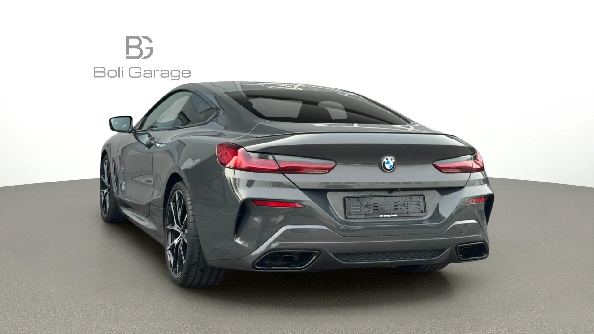 BMW M850i xDrive Steptronic-showroom-element-2