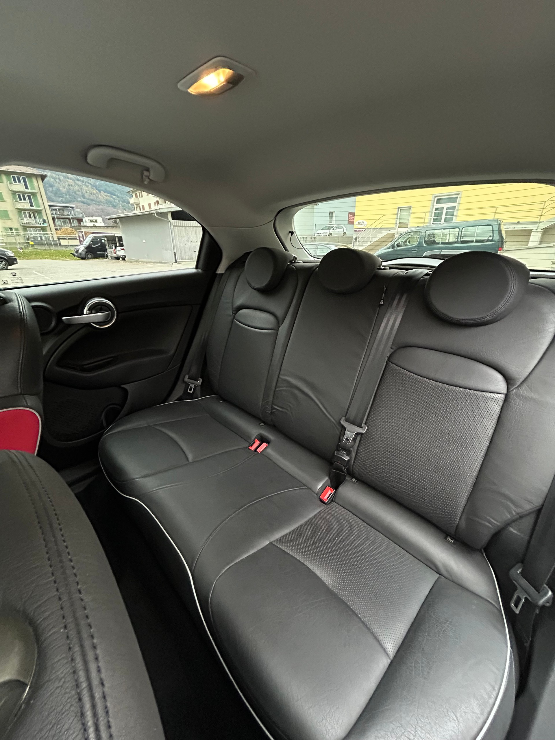 FIAT 500X 2.0 MJ Cross Plus 4x4 Automatic-image-5