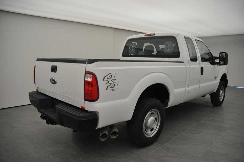 FORD F-Pickup F-250 6.7L Super Duty-image-4