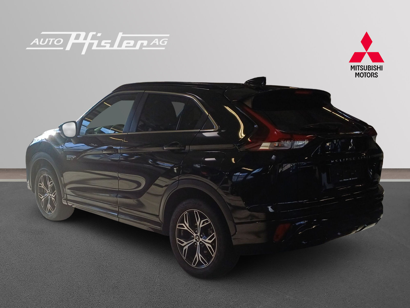MITSUBISHI Eclipse Cross 2.4 PHEV Instyle 4x4-image-3