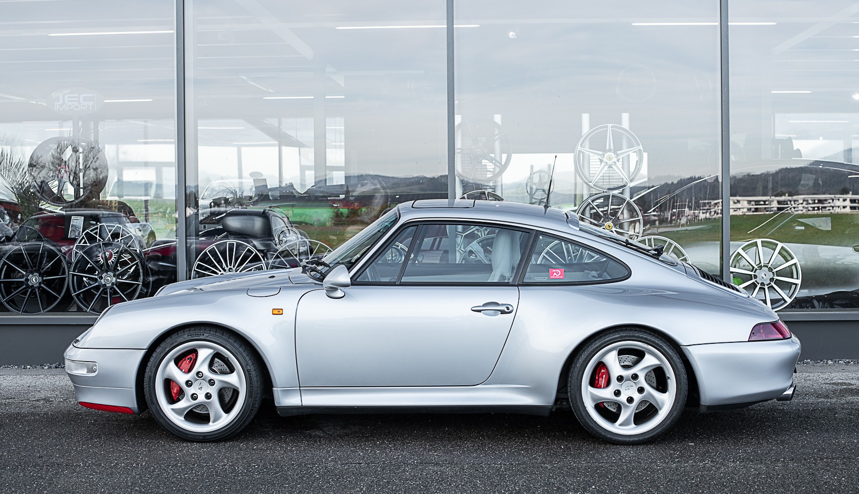 PORSCHE 911 Carrera 4S-image-0