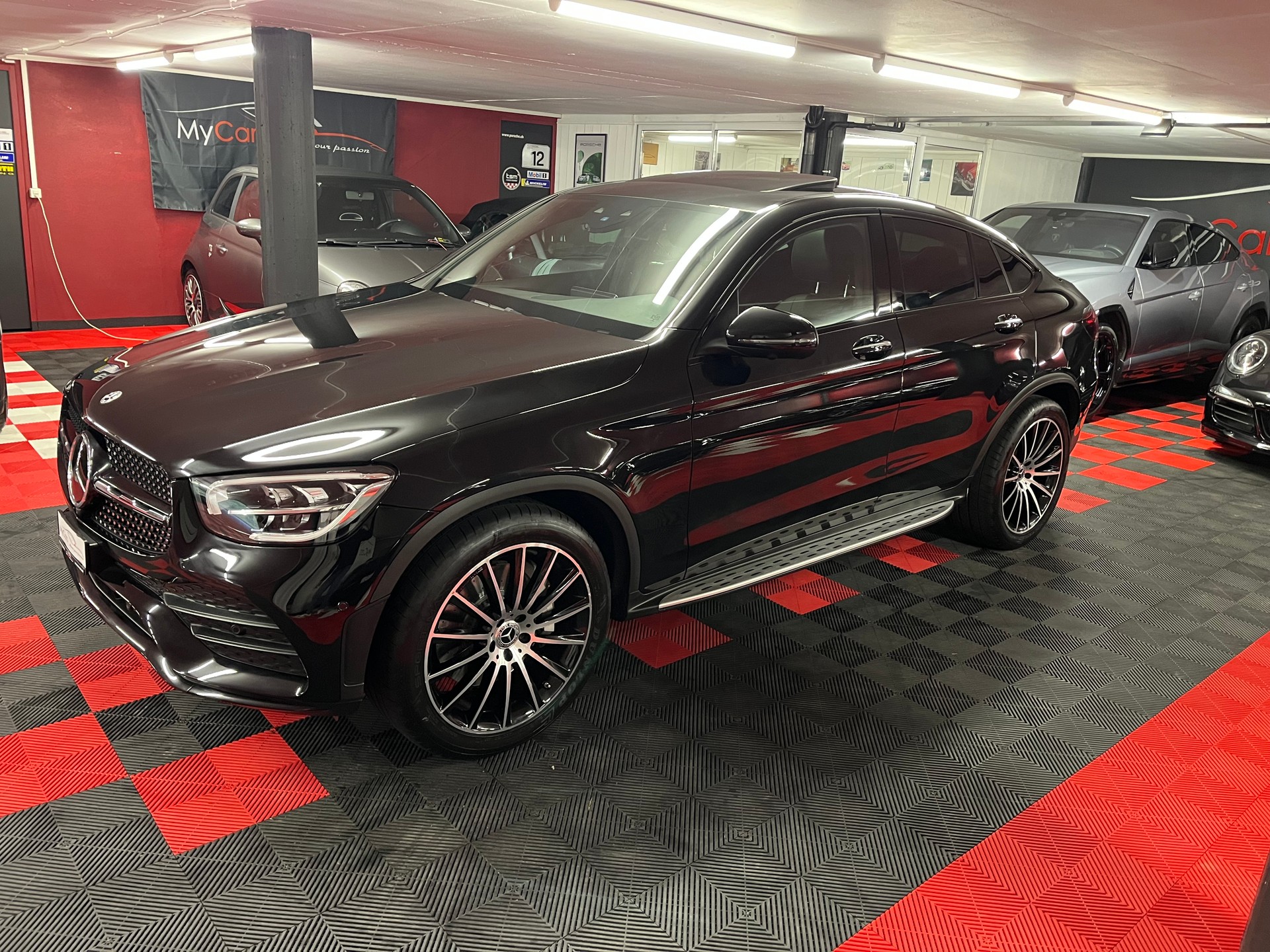 MERCEDES-BENZ GLC Coupé 200 AMG Line 4Matic 9G-Tronic-image-10