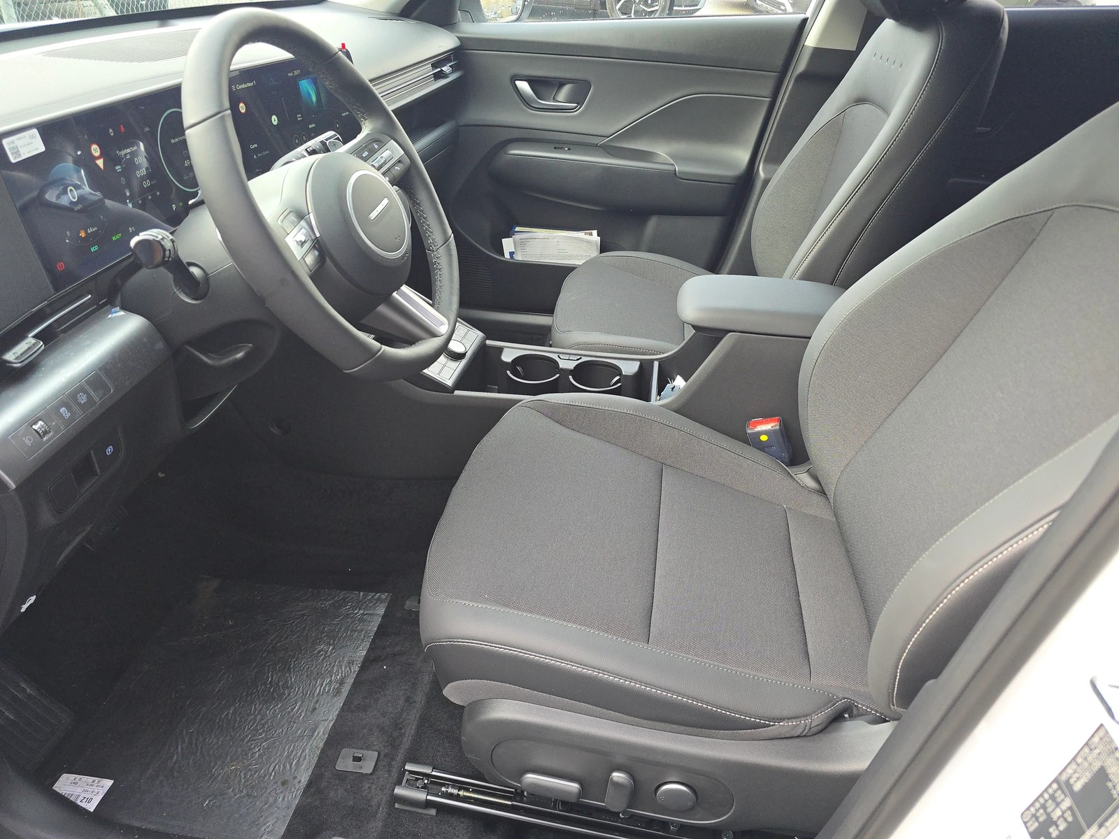 Hyundai Kona 1.6 HEV Amplia — photo 3