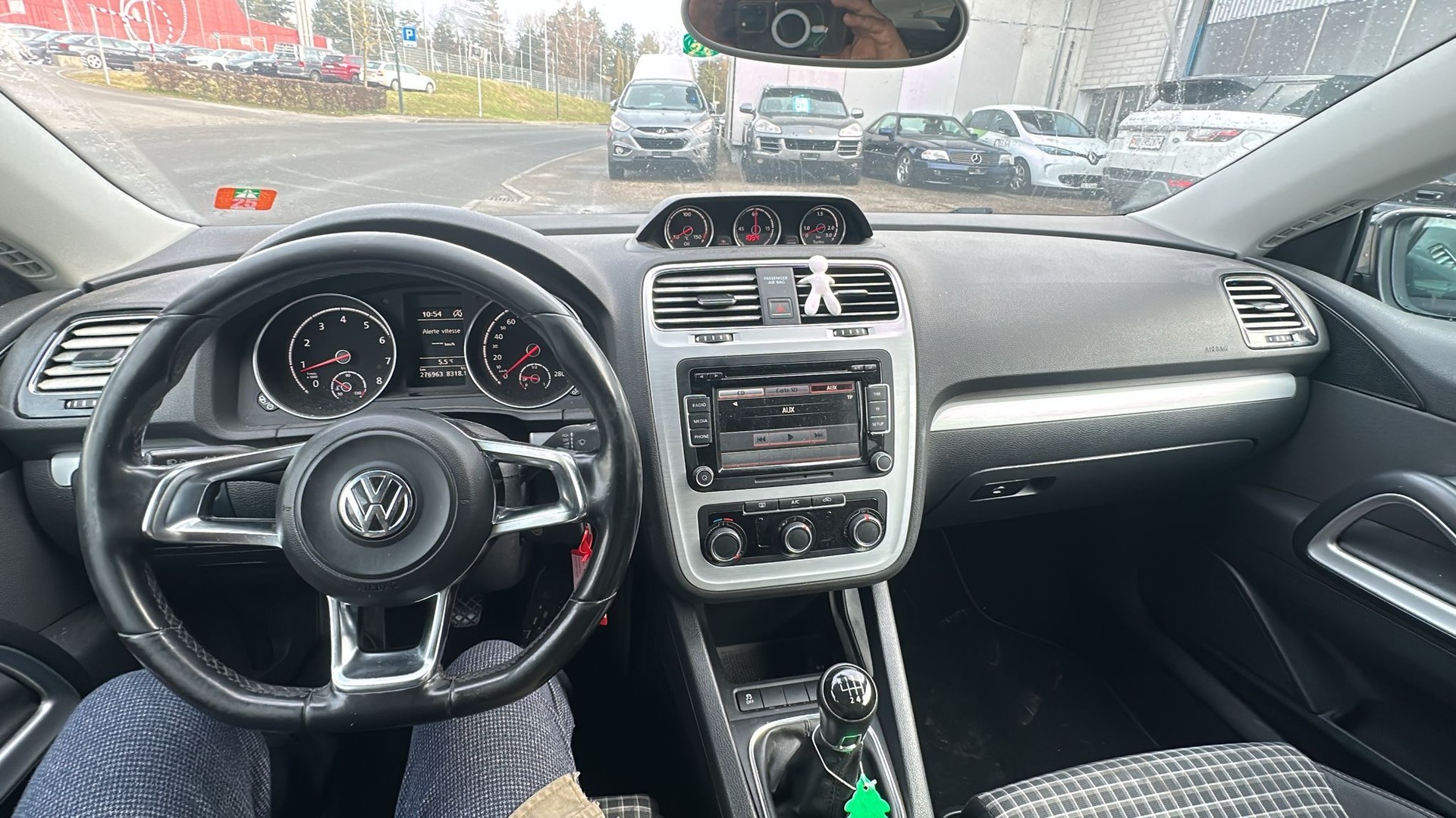 VW Scirocco 2.0 TSI BMT-image-5