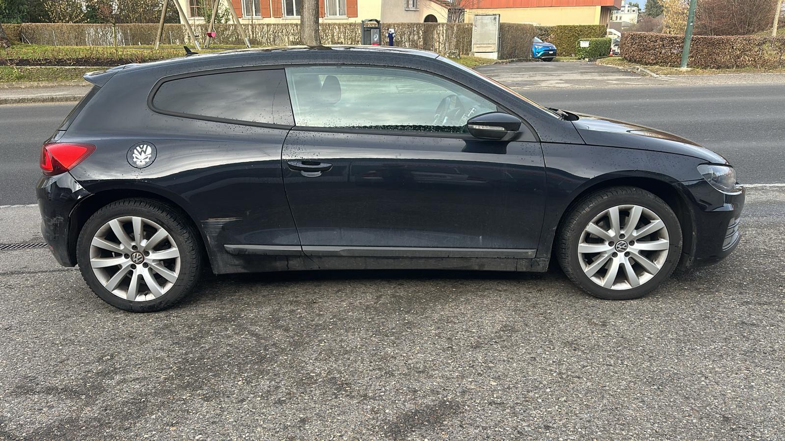 VW Scirocco 2.0 TSI BMT-image-4