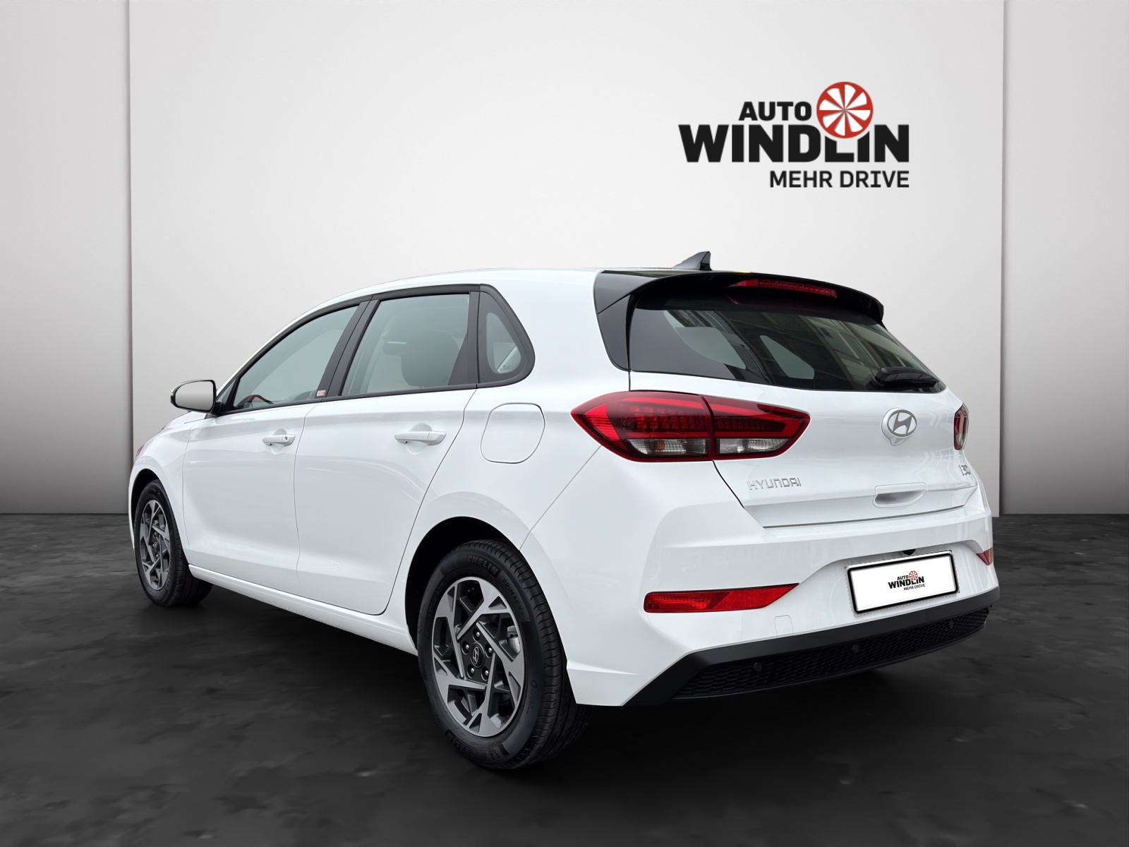 HYUNDAI i30 1.5 T-GDi Origo-image-2
