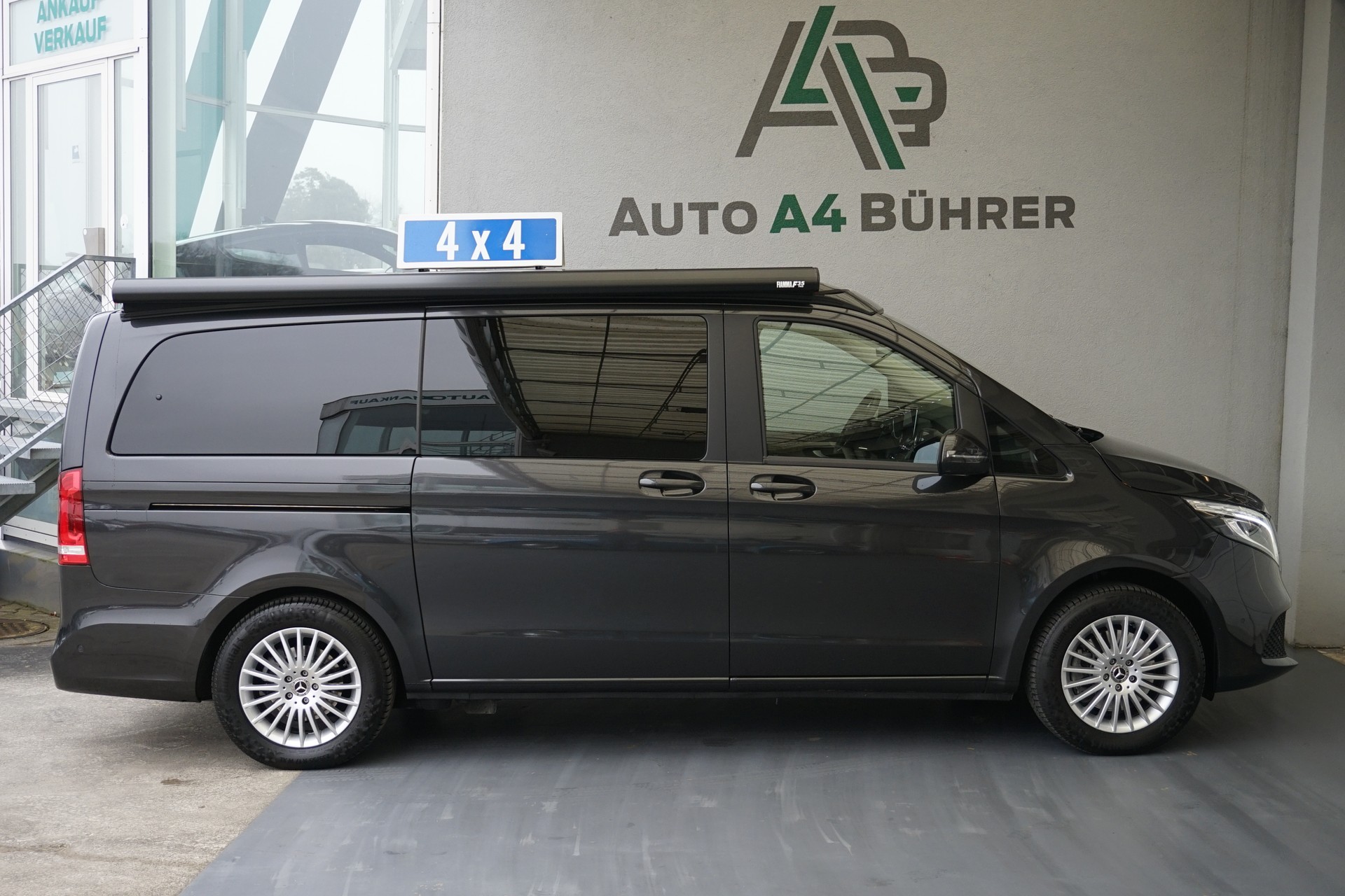 MERCEDES-BENZ Marco Polo 300 d 4Matic Automat 239PS 5-Plätzer !! "aus erster Hand"-showroom-element-2