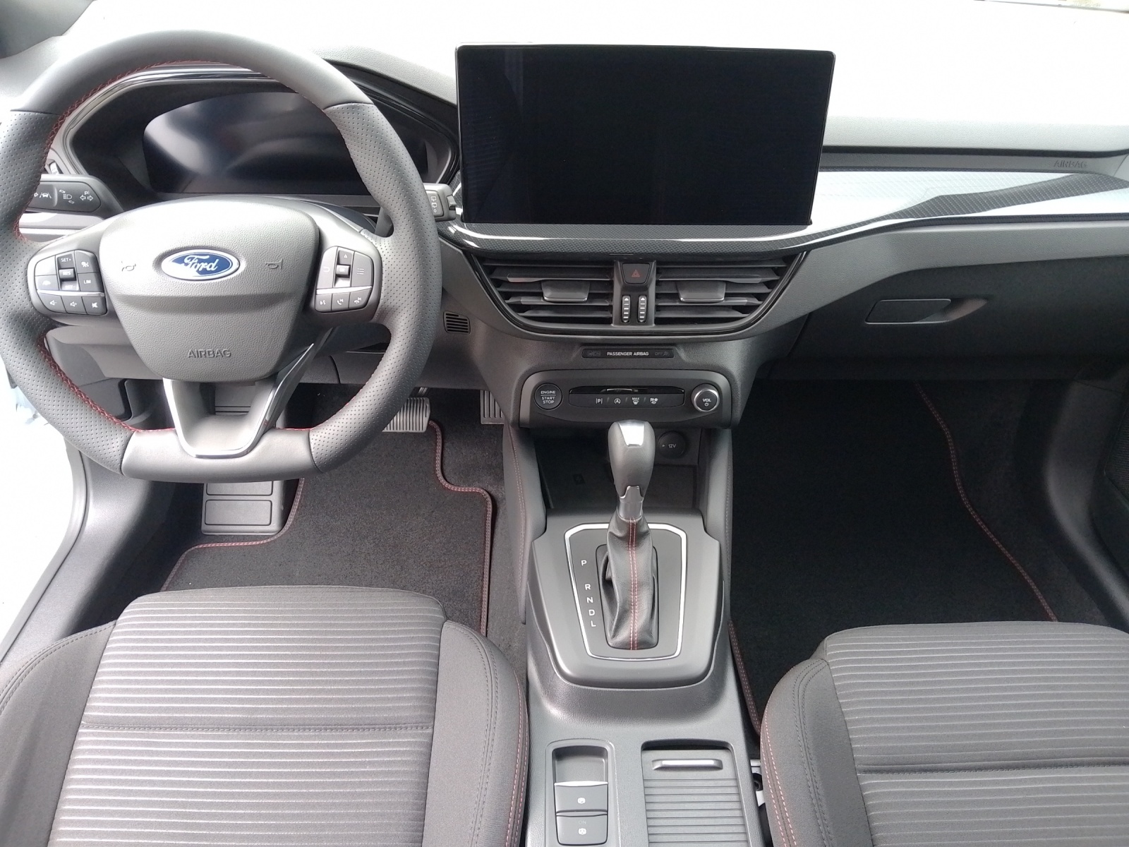 FORD Focus Station Wagon 1.0i EcoB Hybrid 155 ST-Line X-image-5